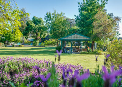 Albury Gardens Tourist Park