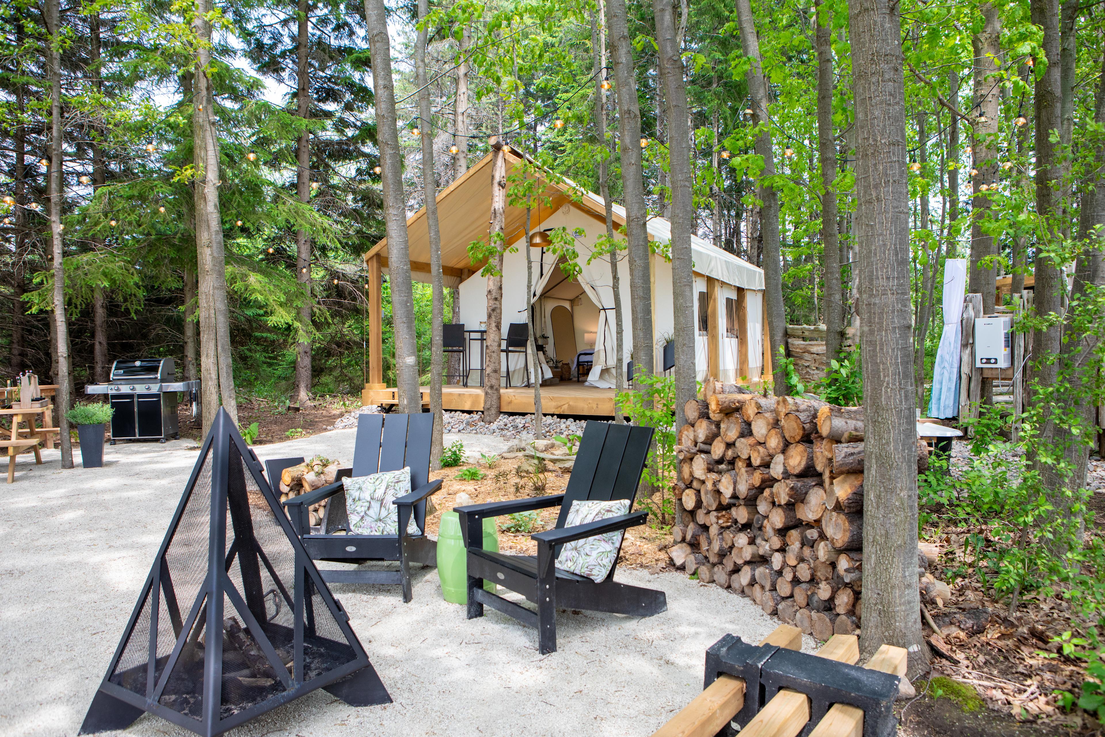 Mono Pines Glamping