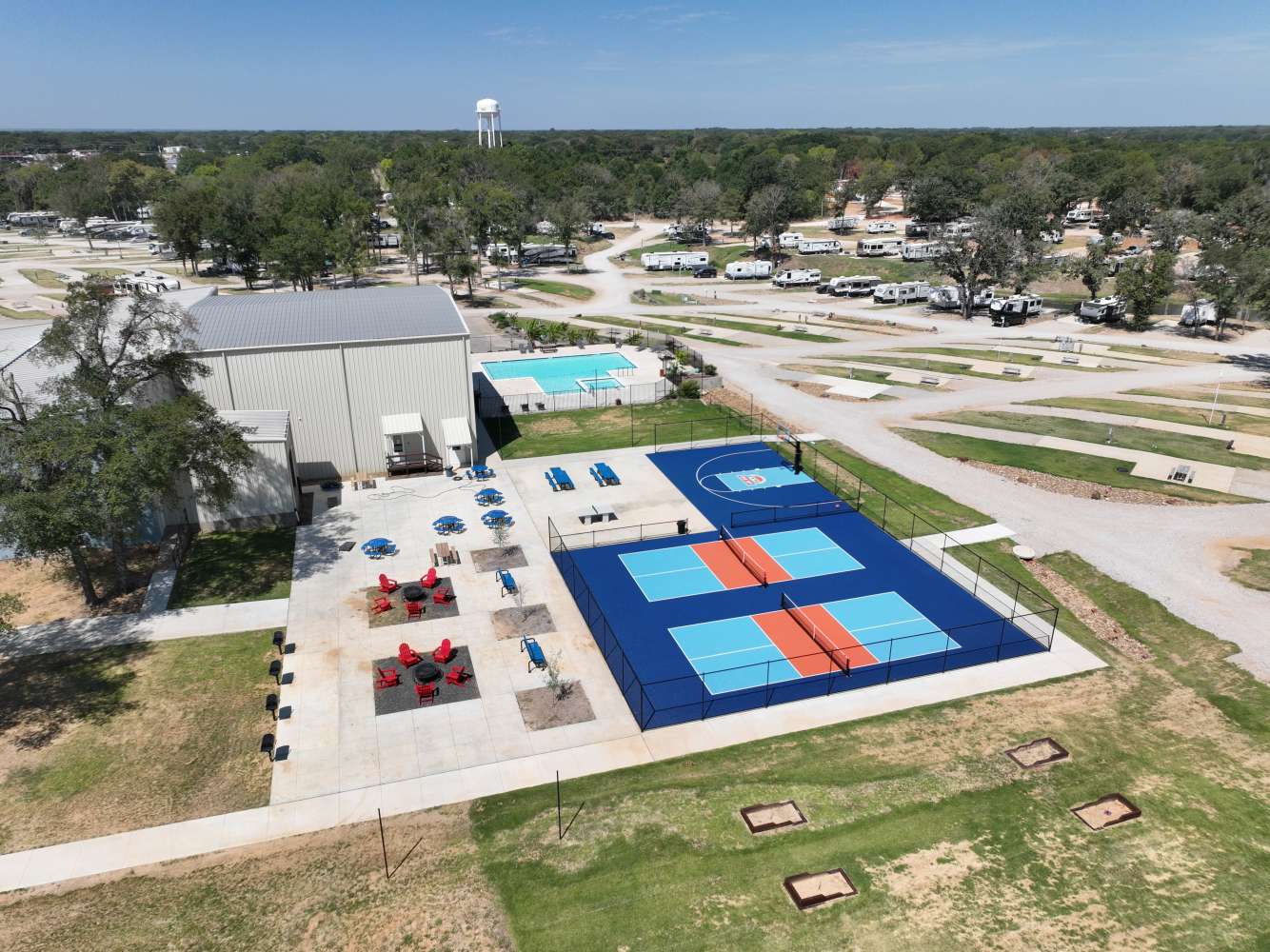 Blue Sky At Cedar Creek Lake RV Park