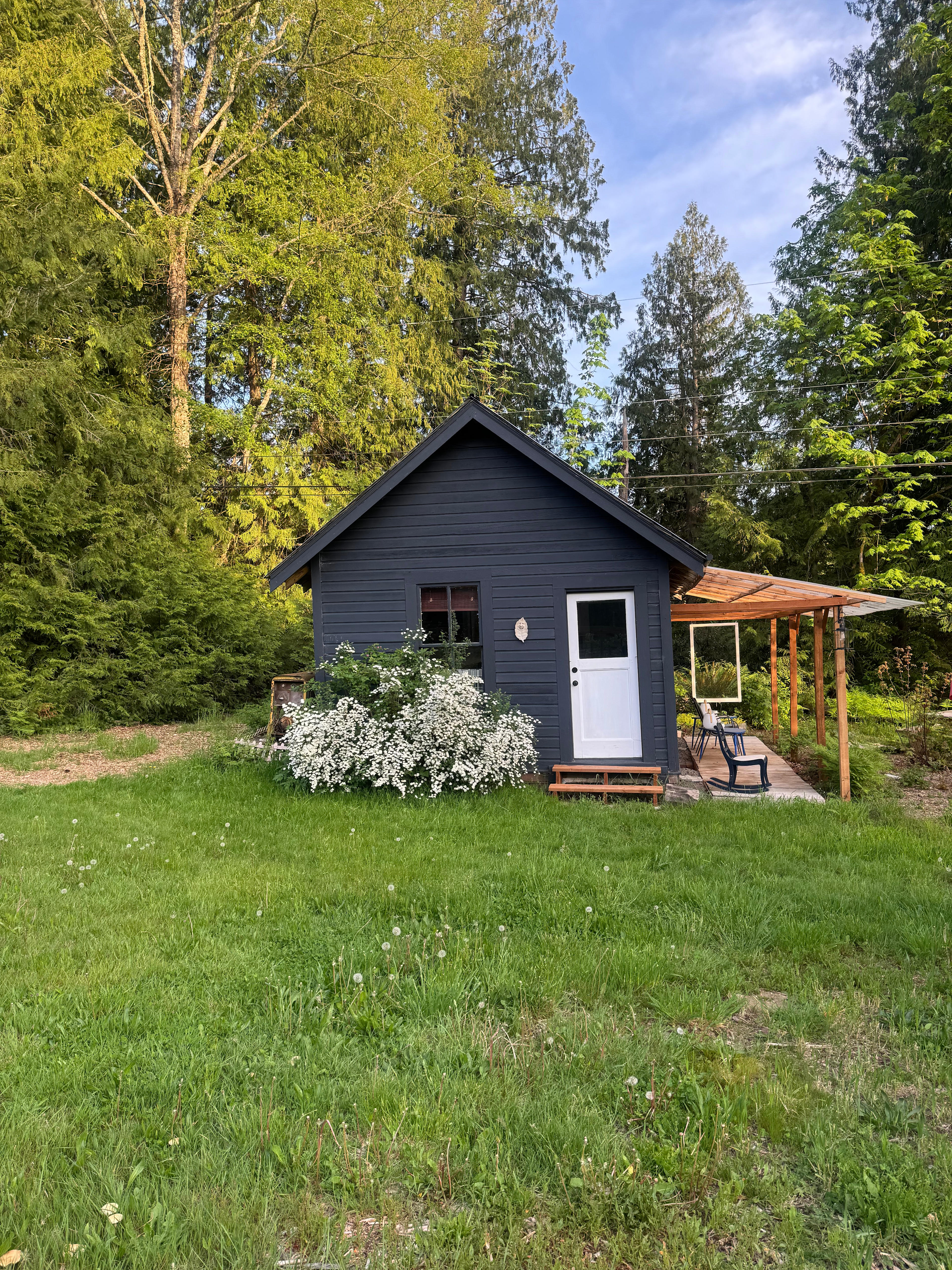 Laughing Leaf Cottage