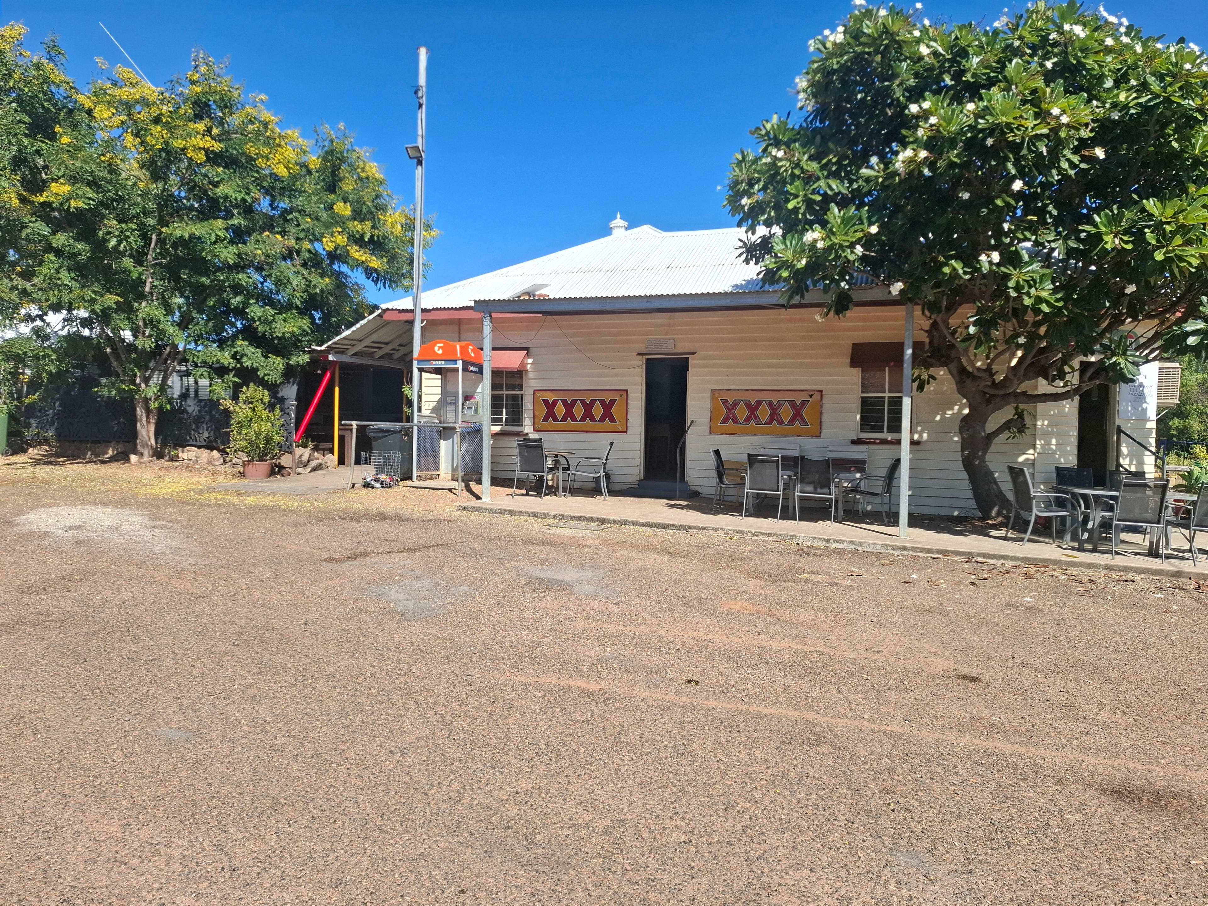 Mount Coolon Hotel