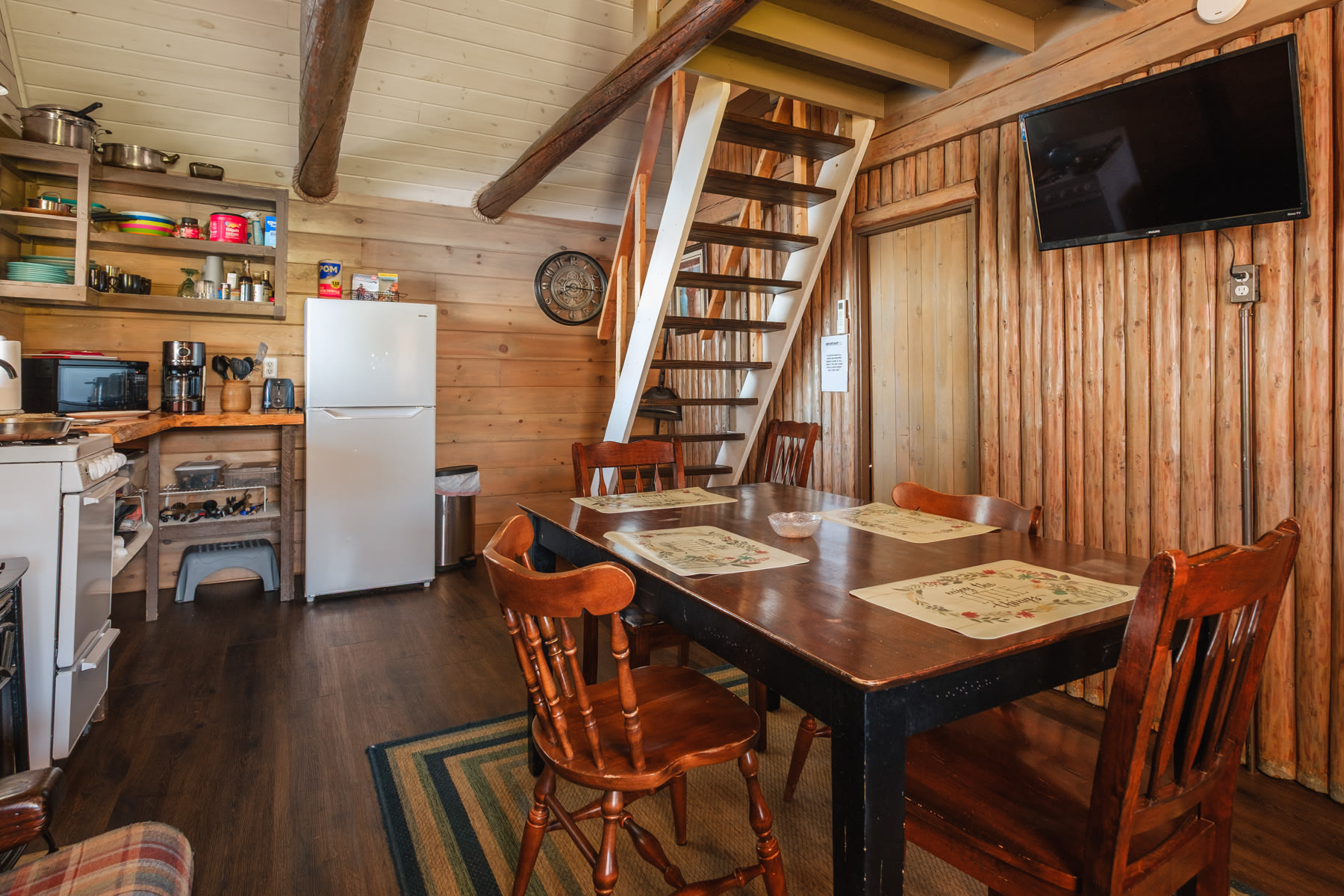 Portage Lakeside Cabins