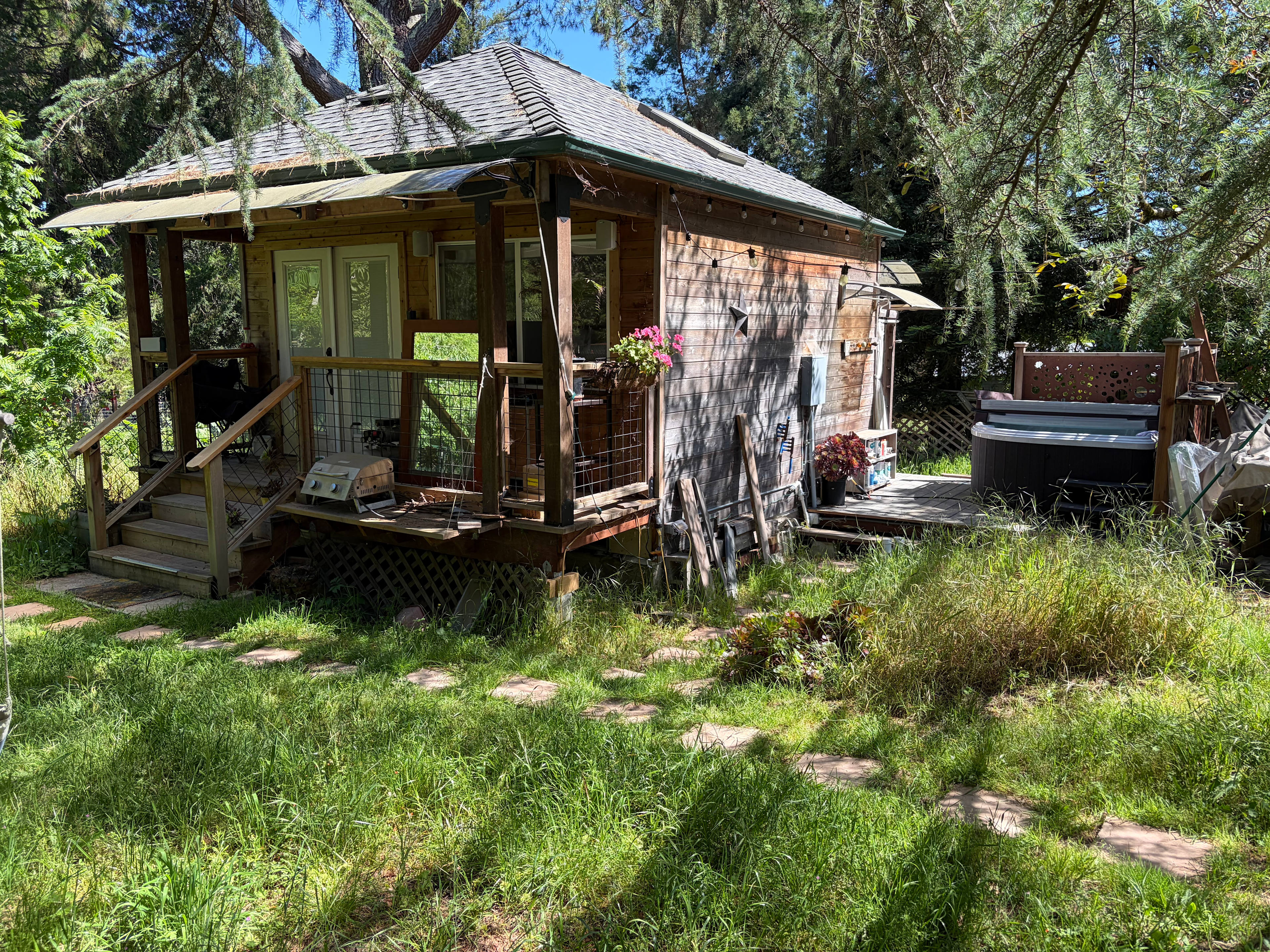 The Crooked Cedar Cottage