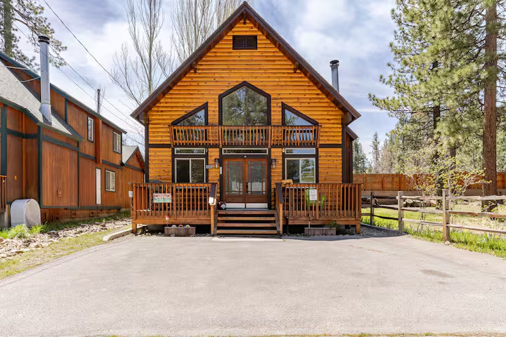 Sparkling Chalet: AC • Spa • EV • Games • Village