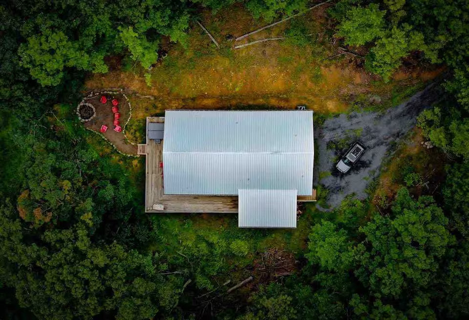 Lost River Bunkhouse Barn