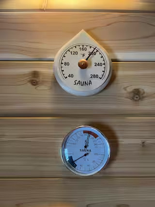 Cozy northwoods retreat w/sauna