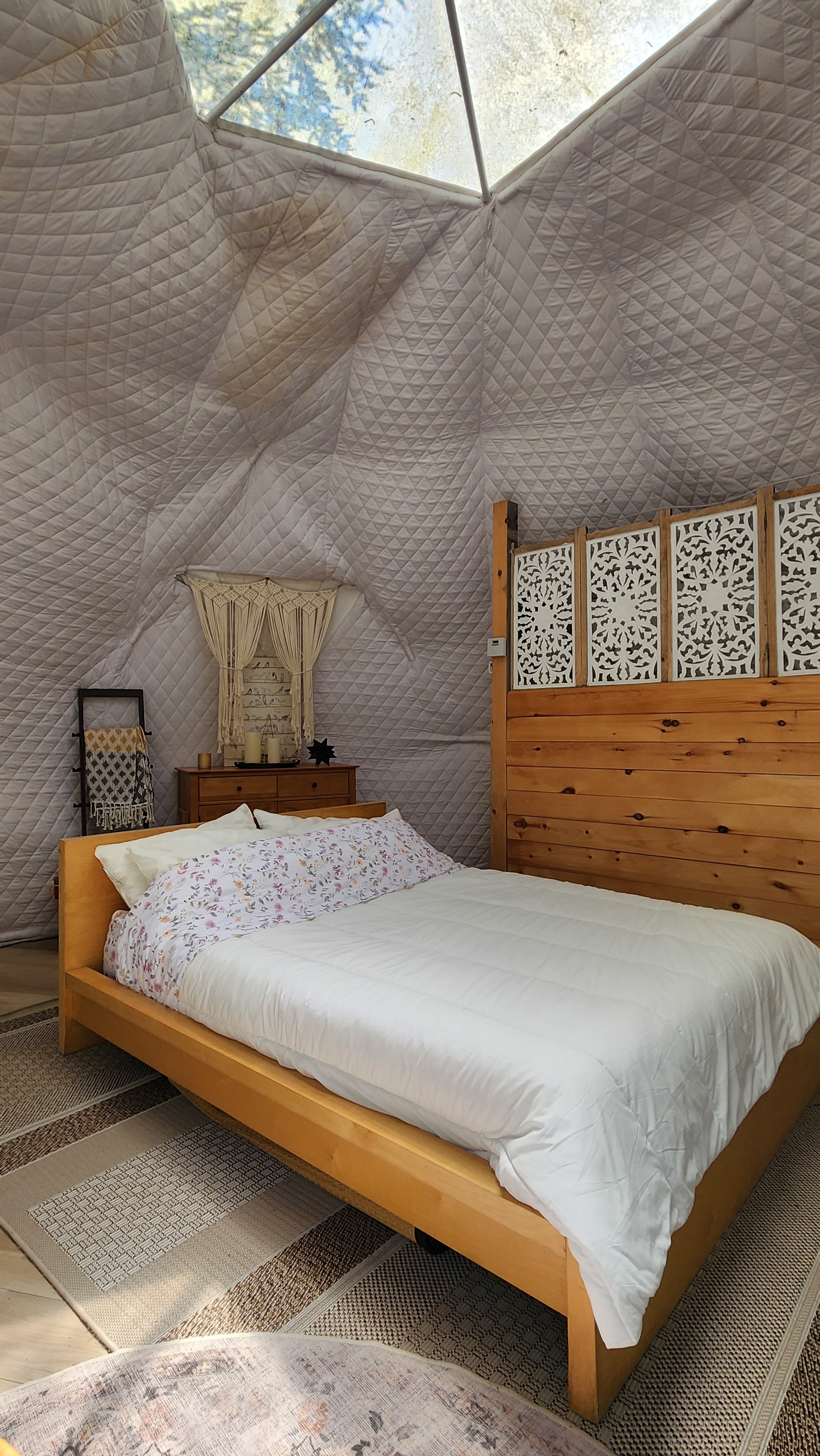 Woodlands Dome - A charming getaway