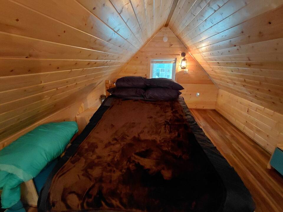 Sky Cabin in Skykomish