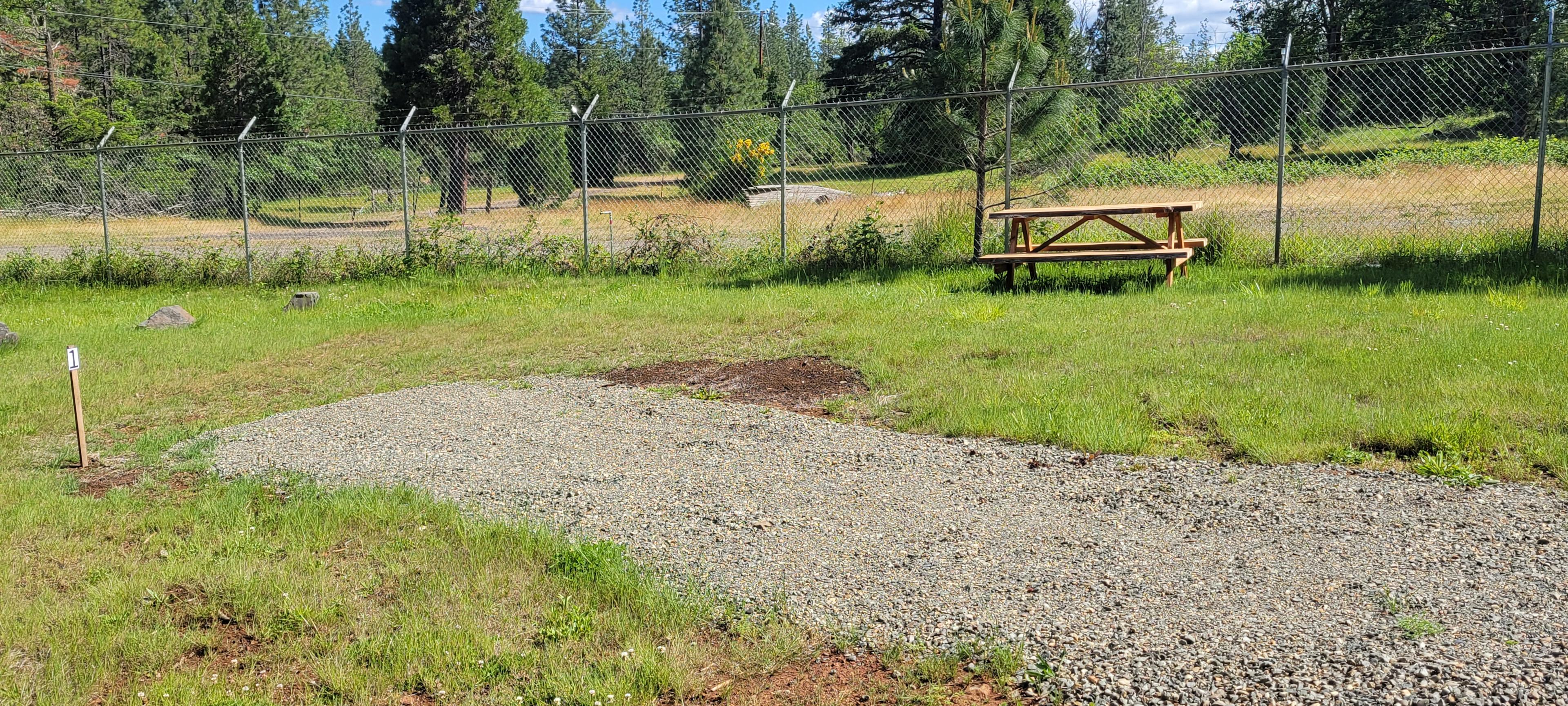 Clark's Mountain View Tipis