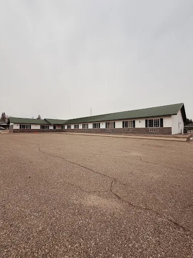 The Motel & Motor Lodge
