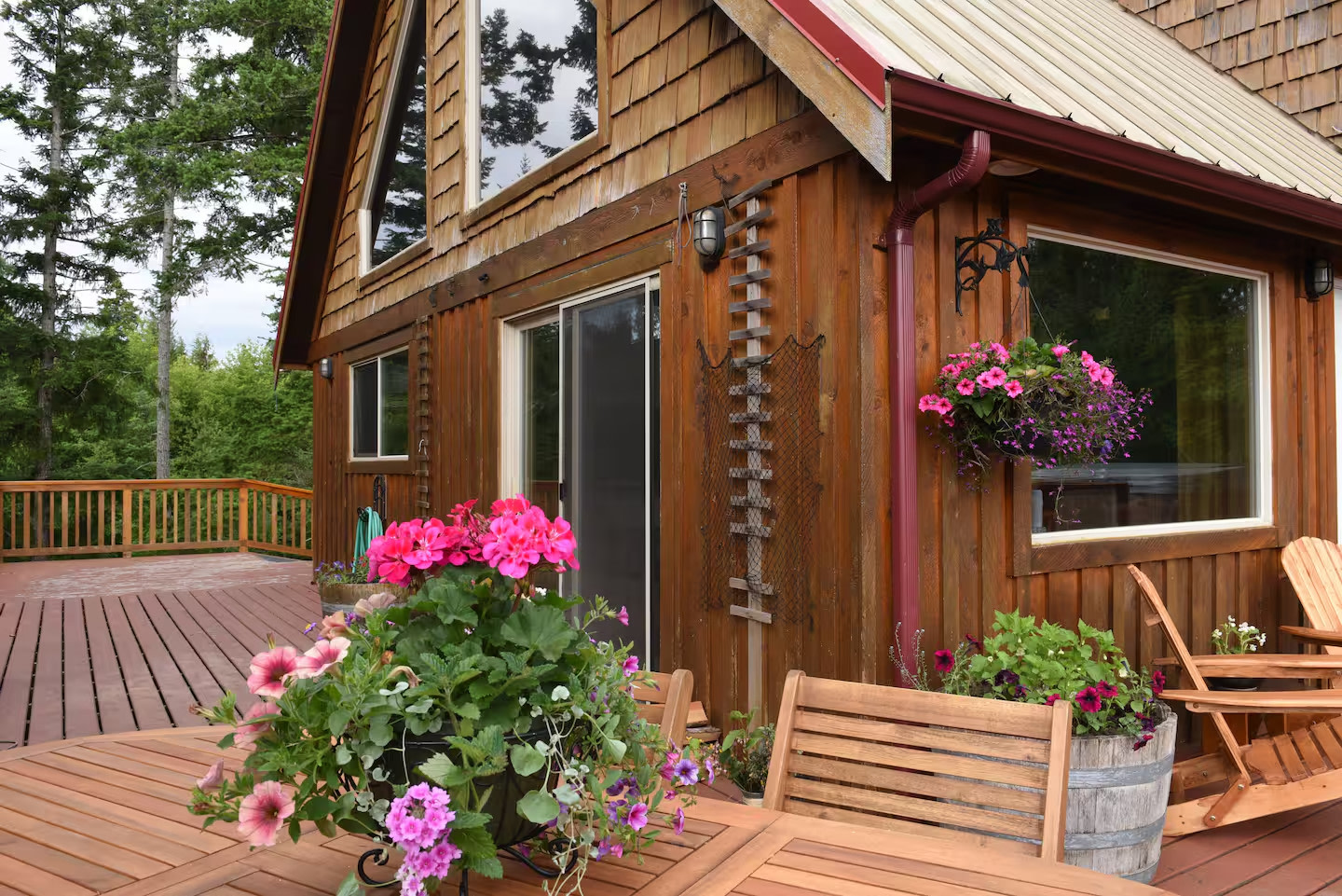 Kw'as Bay Cottage
