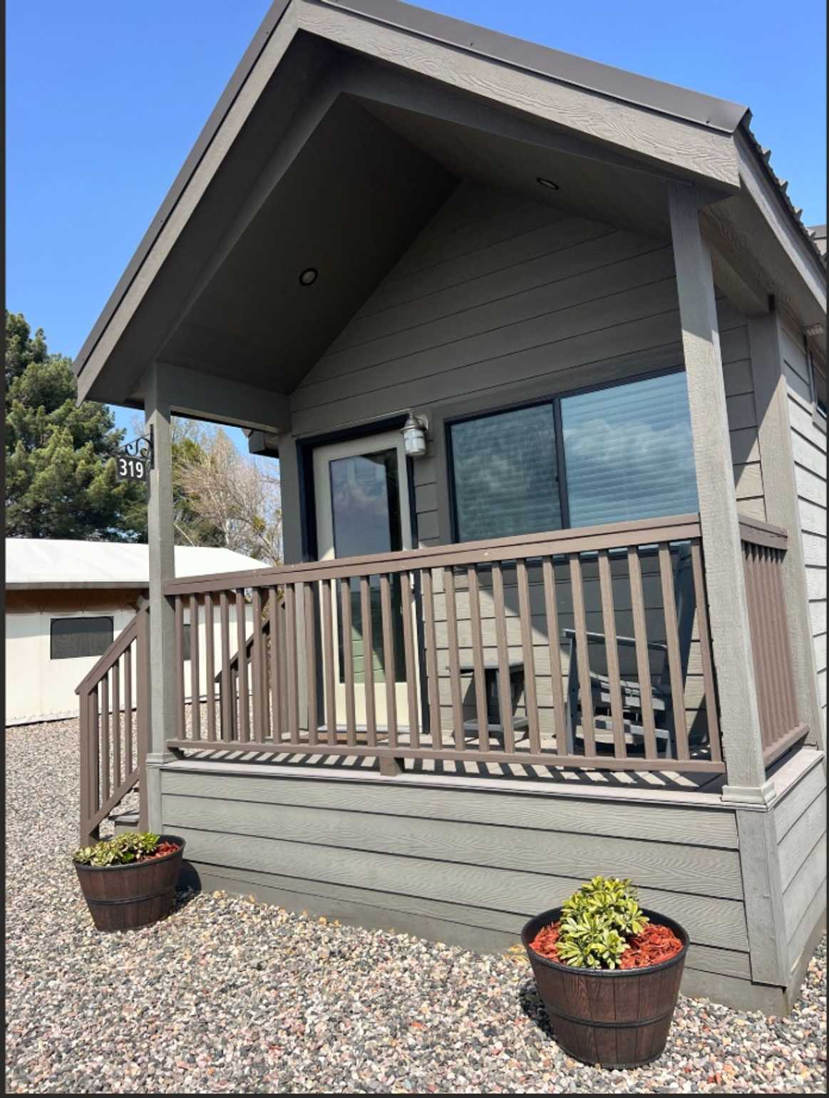 Deluxe Cabin