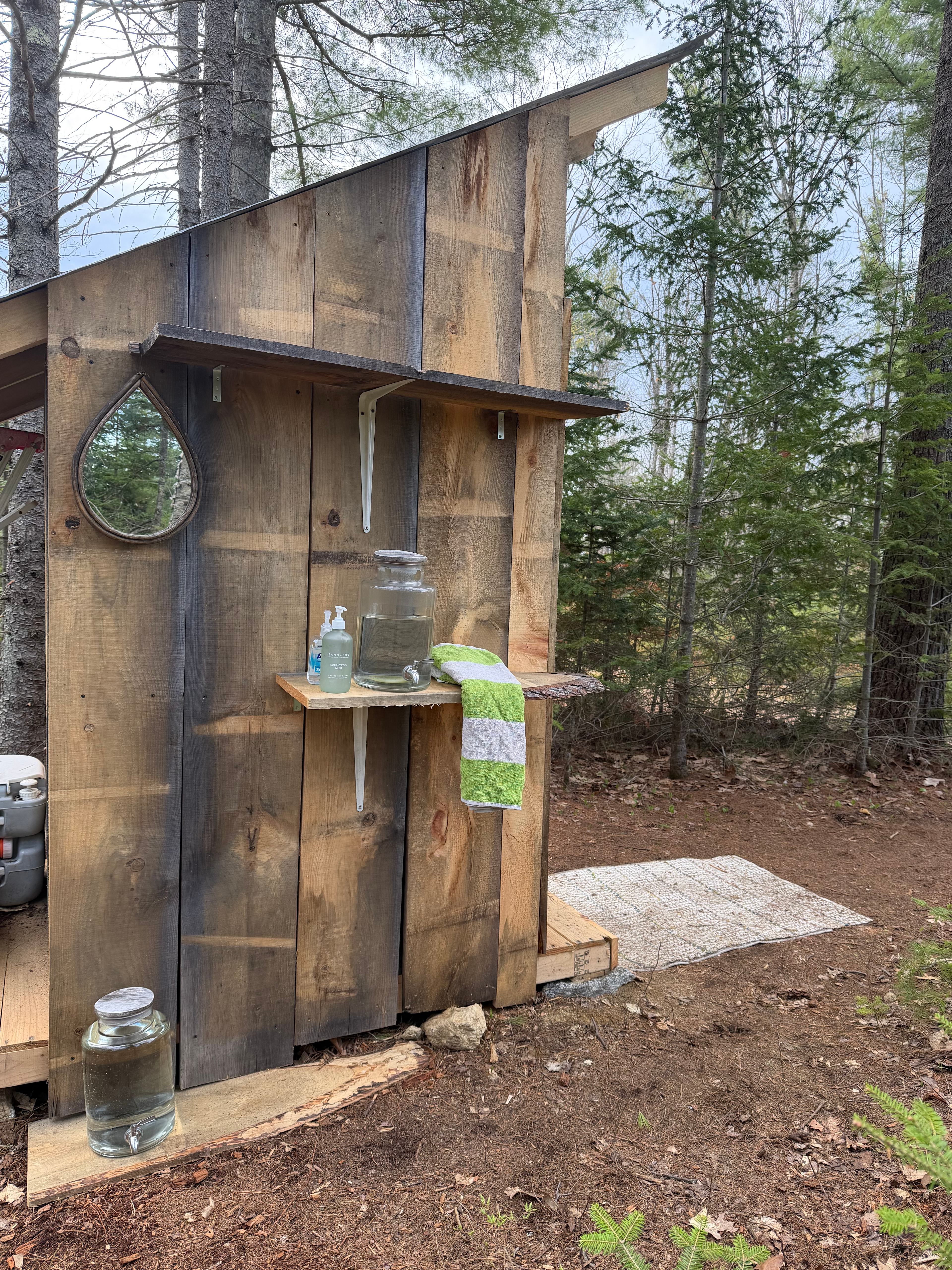 Private Forest with a View!