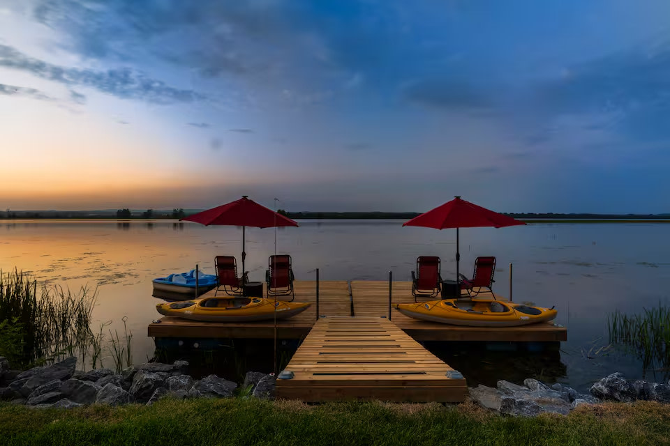 Ottawa Riverfront Glamping - Sunrise Dome