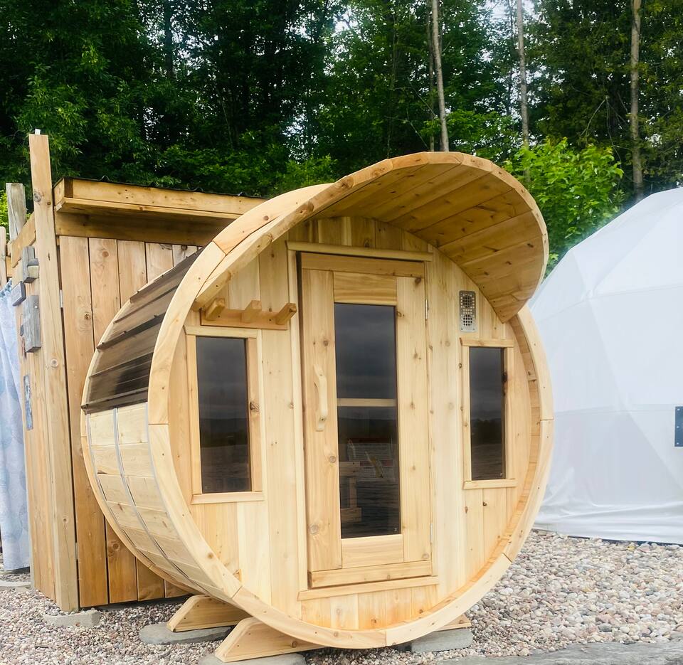Ottawa Riverfront Glamping - Sunrise Dome