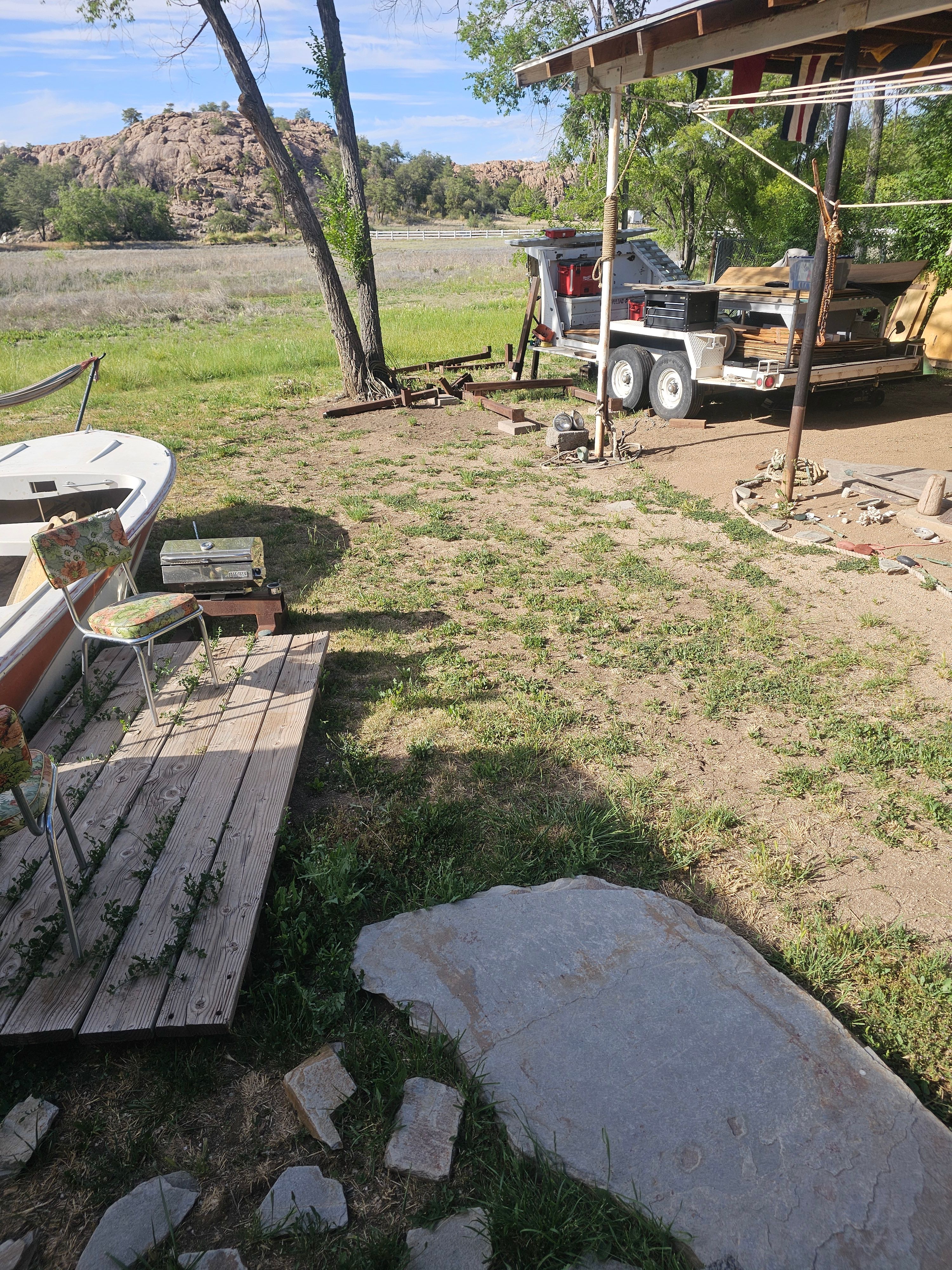 Willow Lake Boatyard