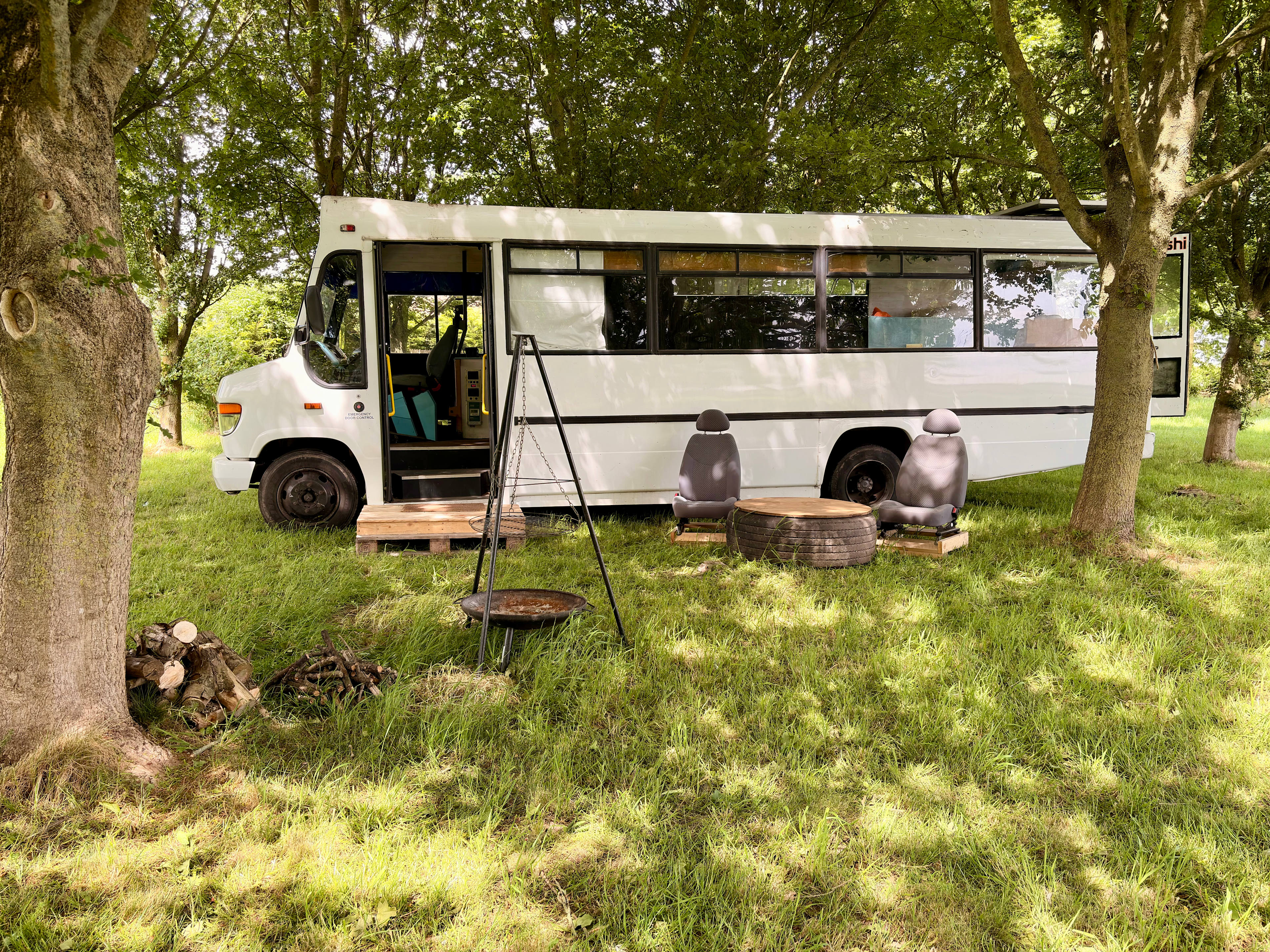 Glamping Bus
