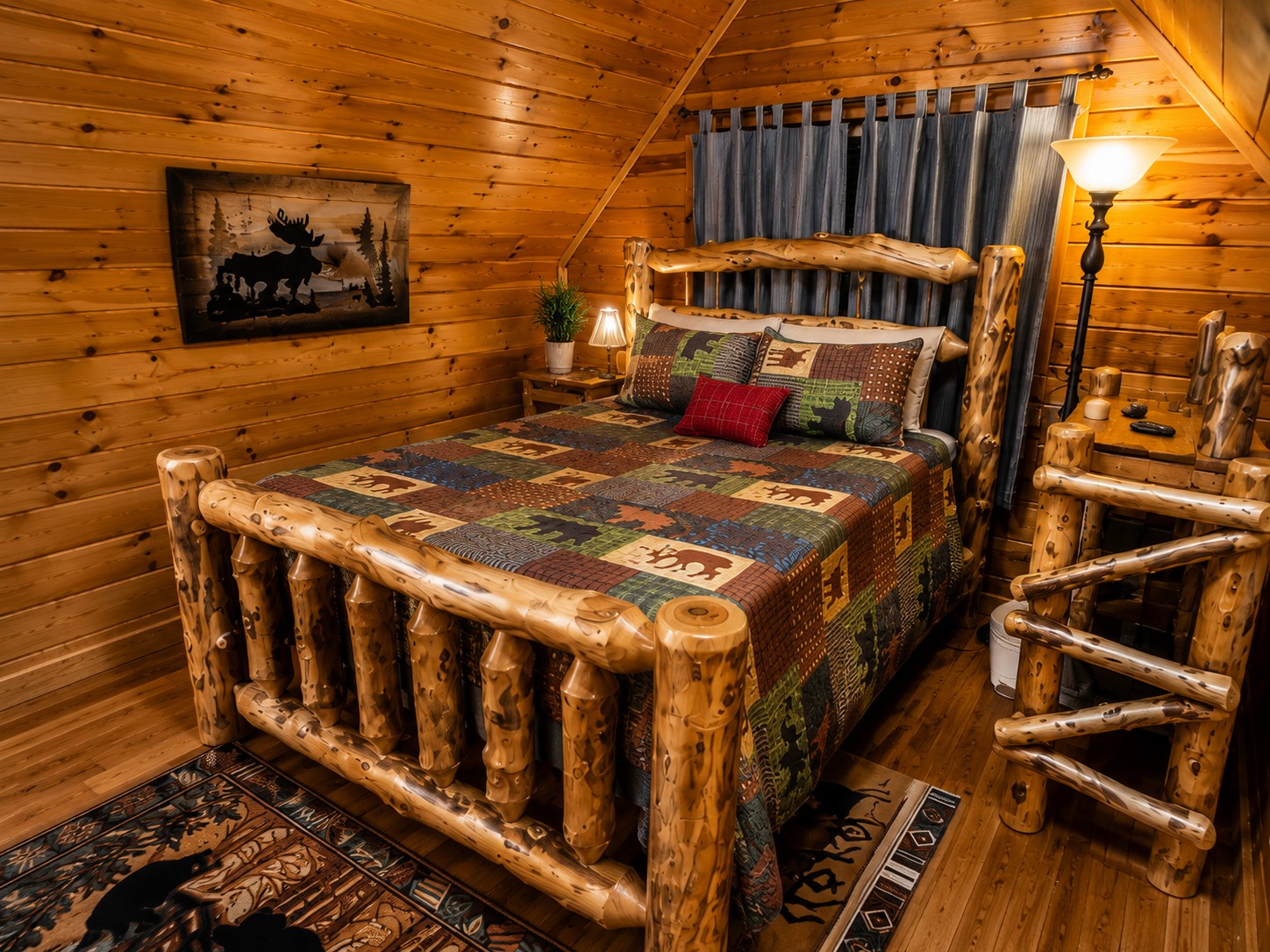 Alpenhaus Cabin-Helen Mountain Cabins
