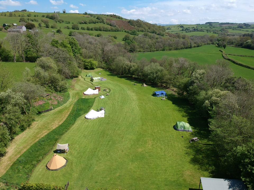 Ynysfaen Camping and Glamping