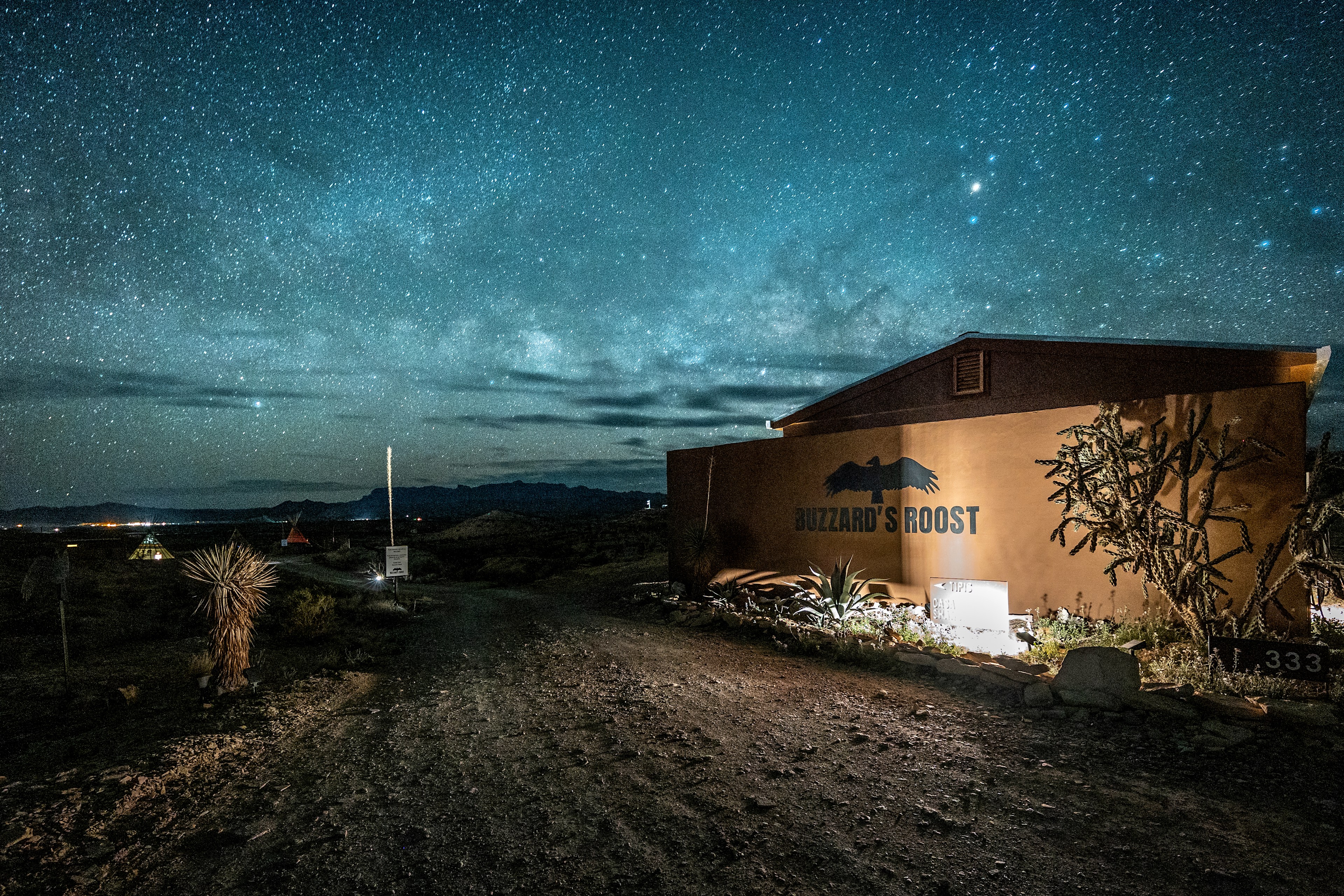 Buzzard's Roost Terlingua