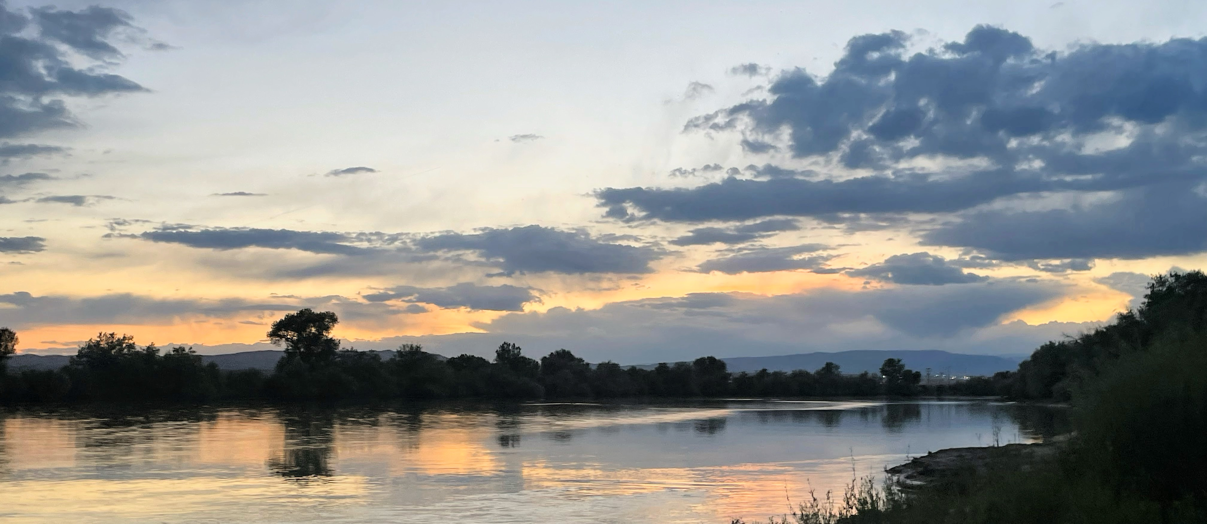 Cottonwood River Retreat