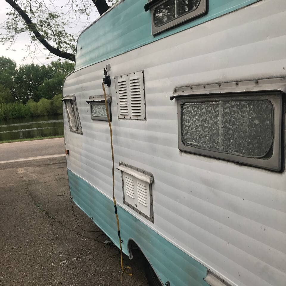 Rock River Retro Retreat