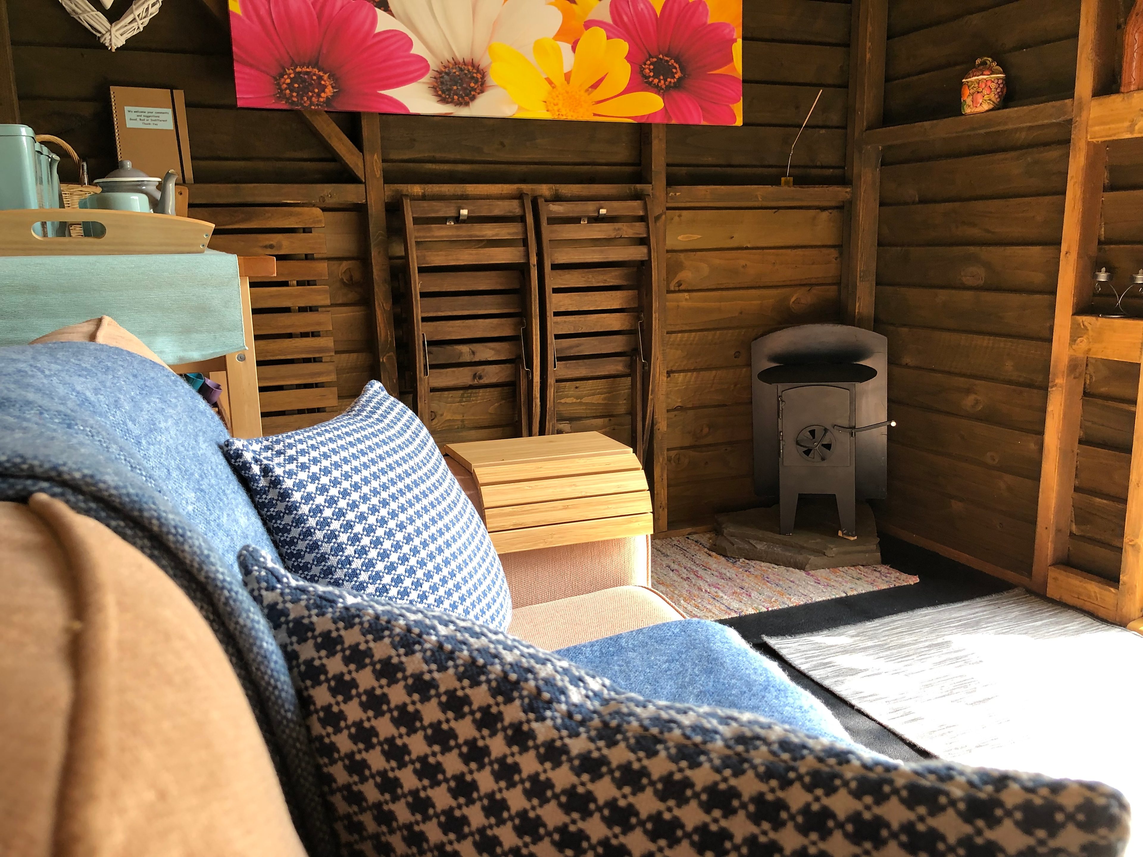 Ynysfaen Camping and Glamping