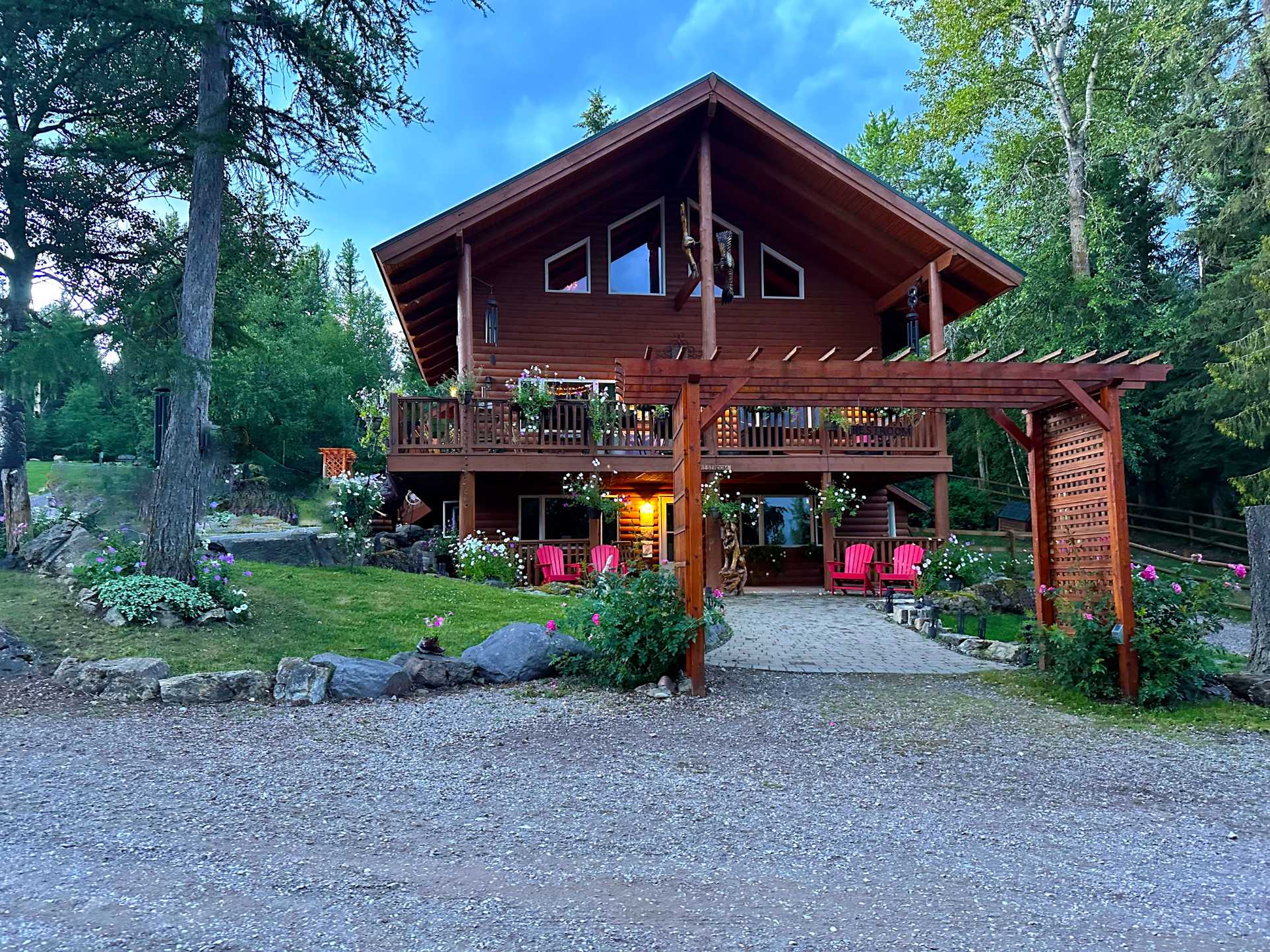 Timber Wolf Resort & Jeep Rentals
