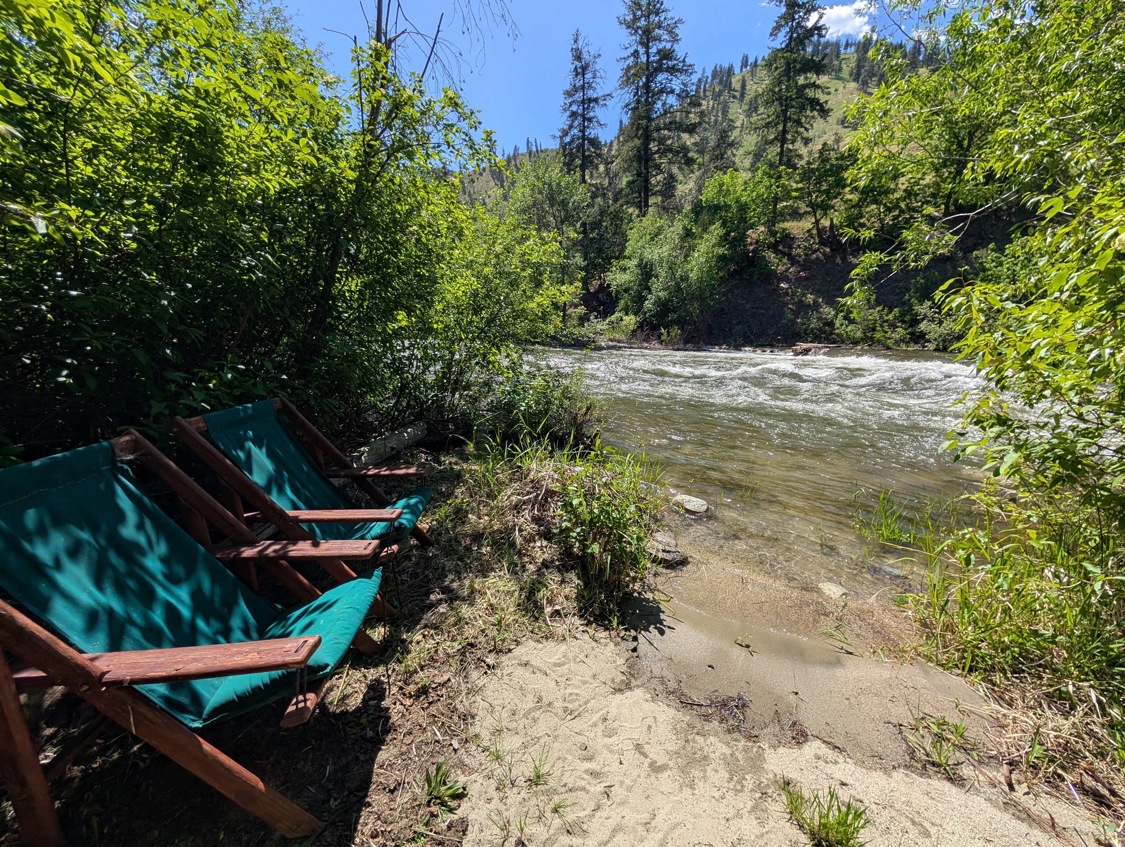Riverside Oasis