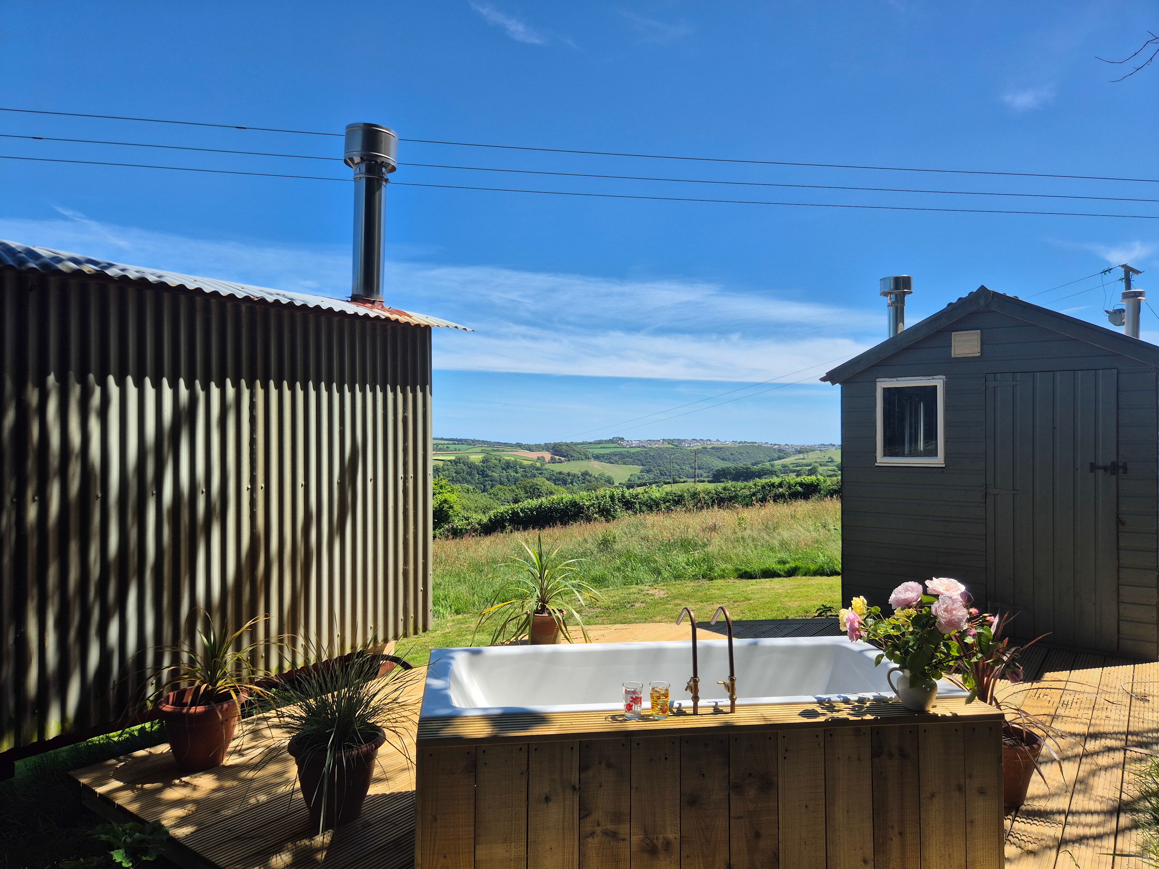 Hideaway Huts