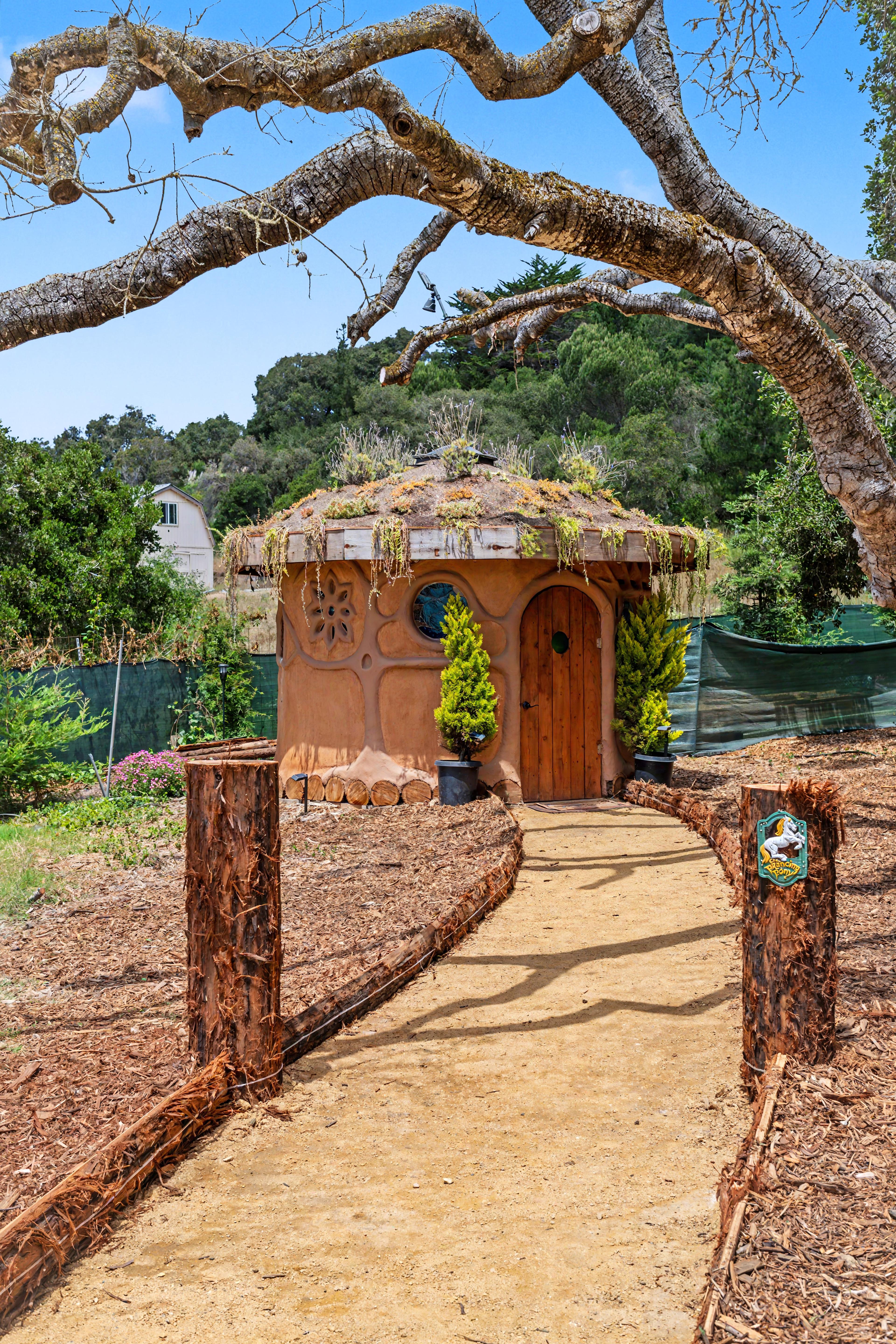 The Hobbit Hideout