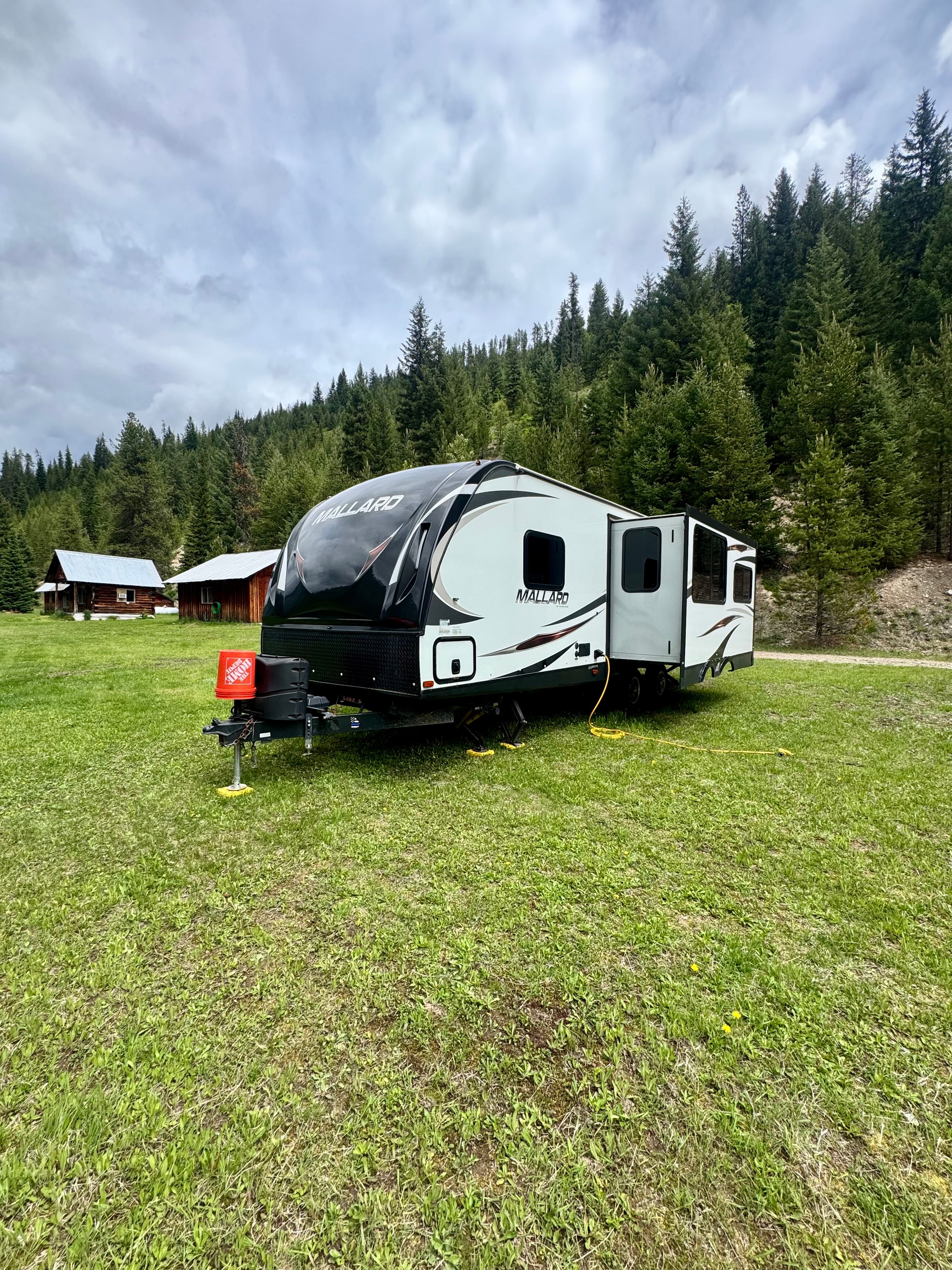 Elk Valley Homestead