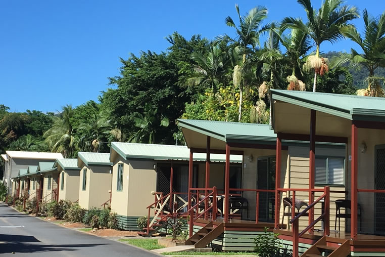 Crystal Cascades Holiday Park