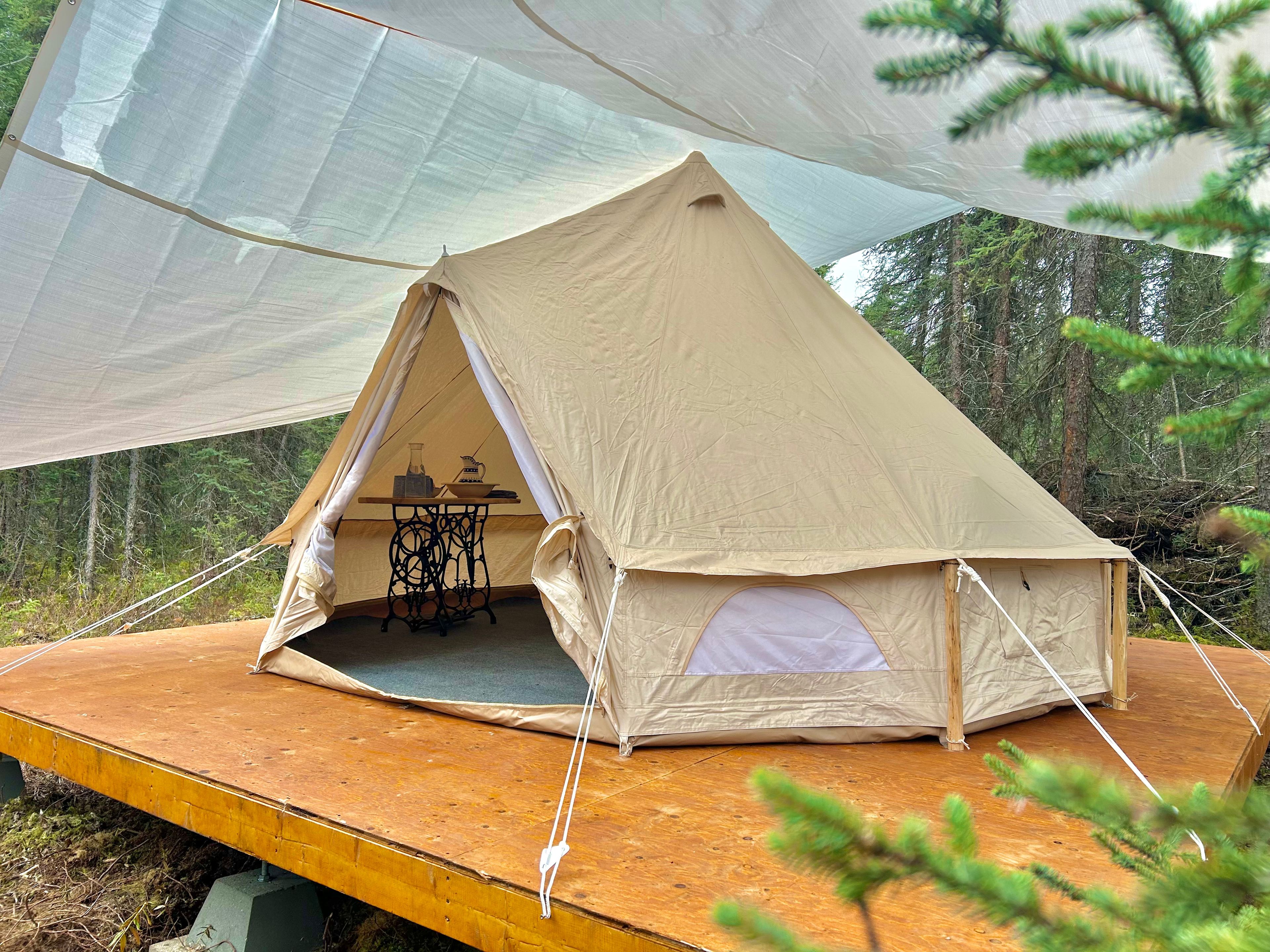 "The Woodland Hut" Northern Spirit Glamping