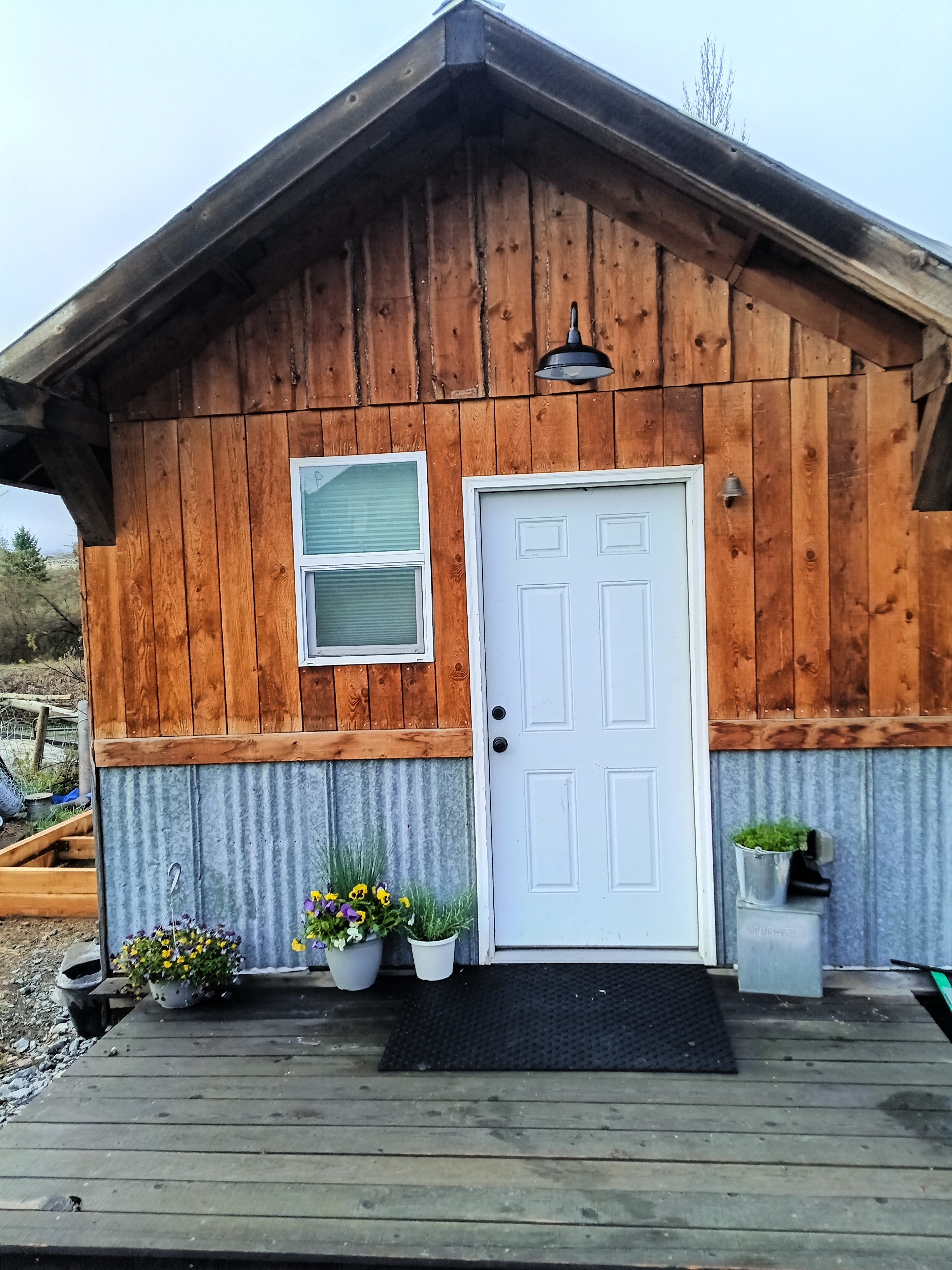 Cabin off Rails to Trails Path