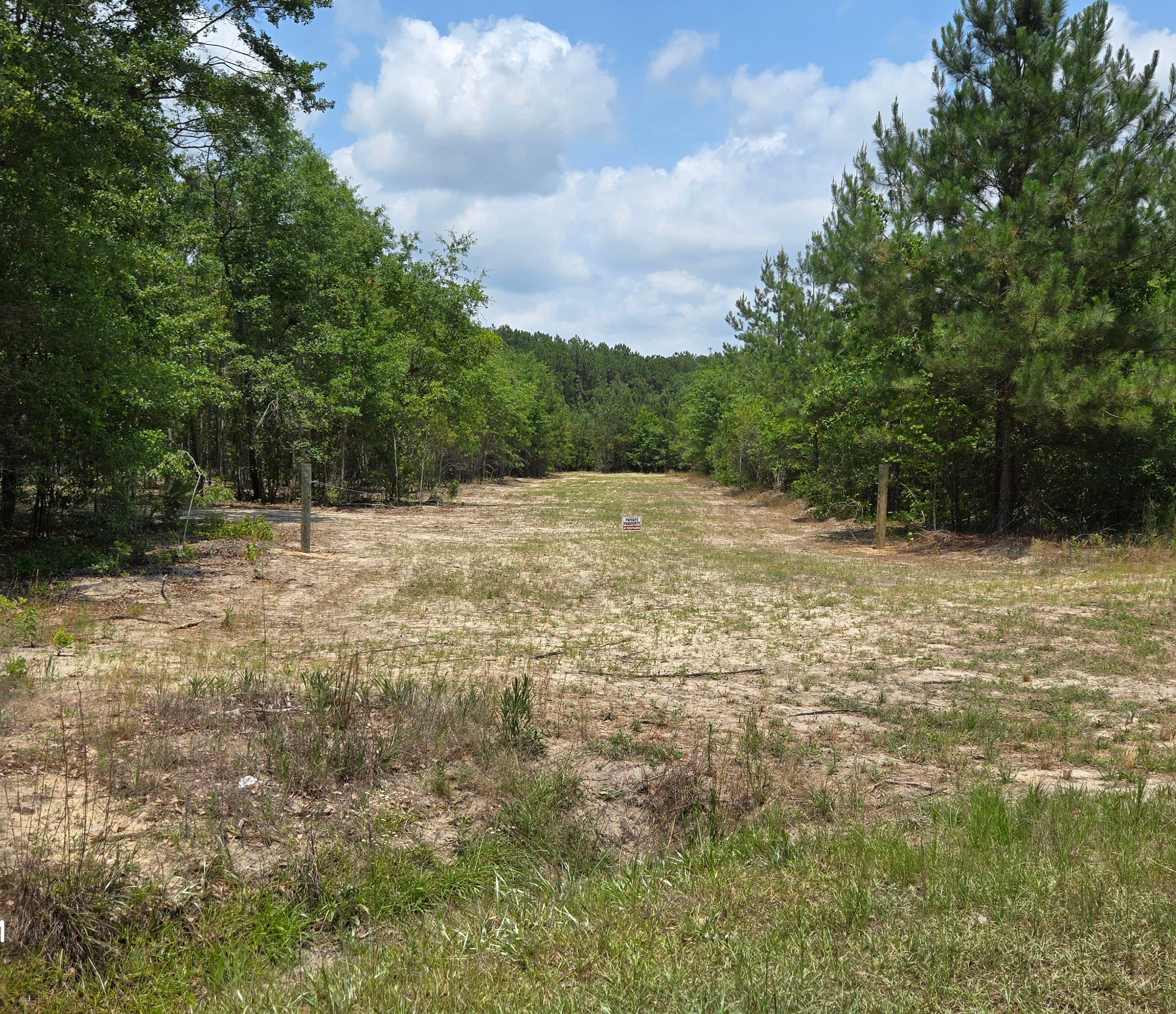 The Boondocks, 1 Mile From i95