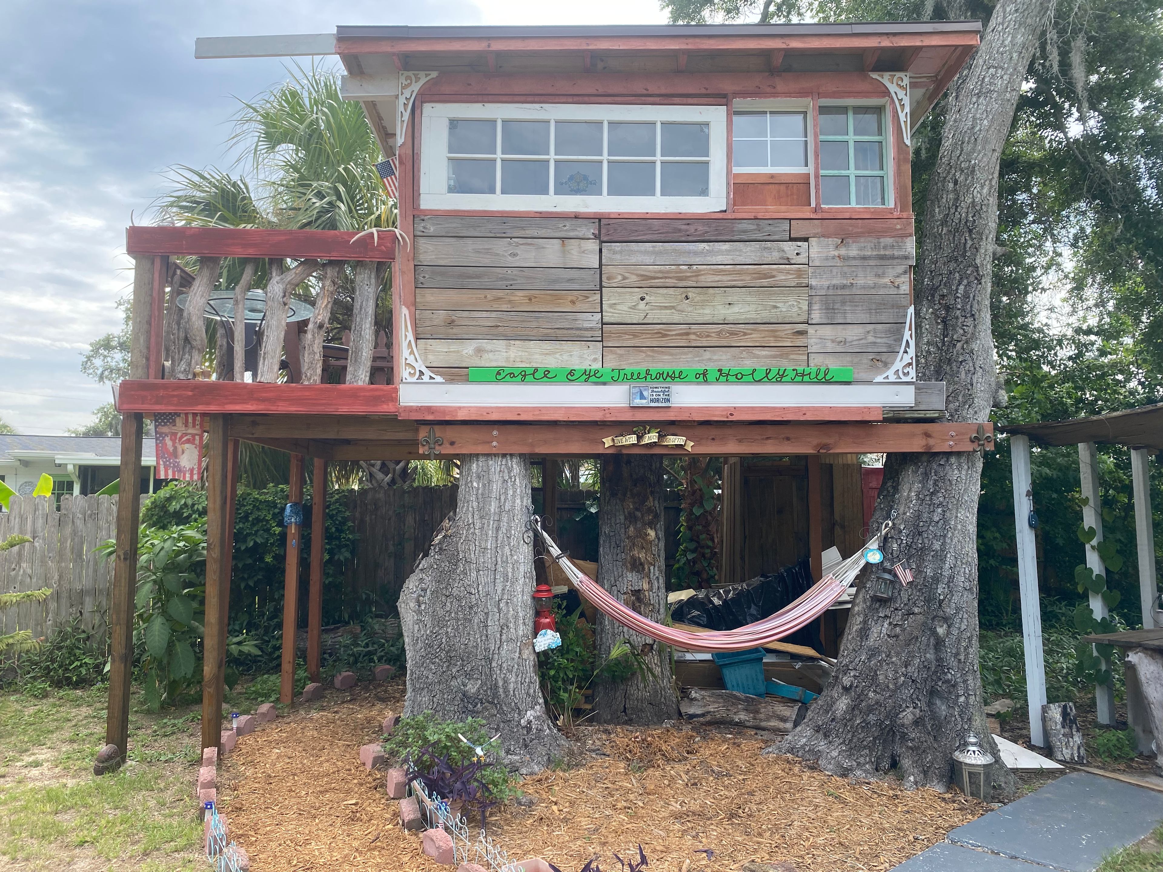 Eagle Eye Treehouse