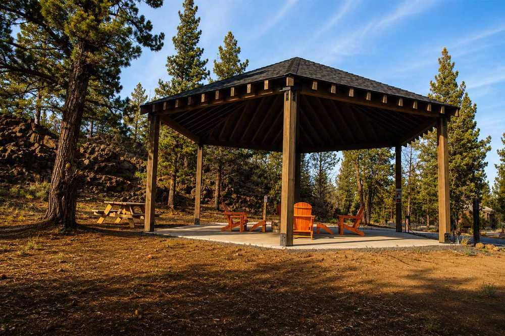 Roadhouse Ranch & Camp