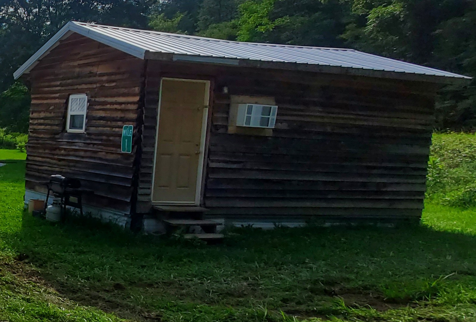 Hillbilly Stays Campground