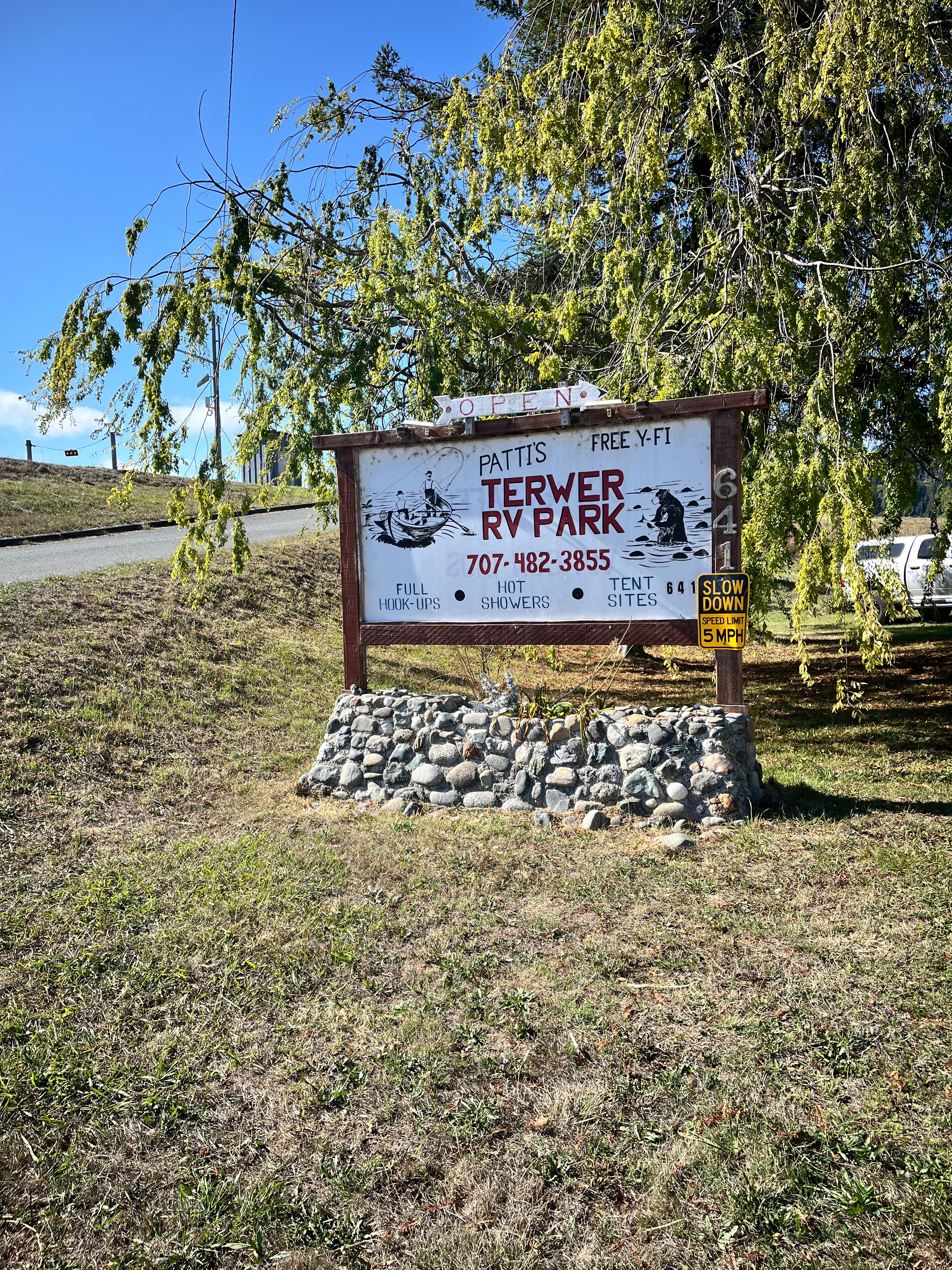 Redwood River Retreat