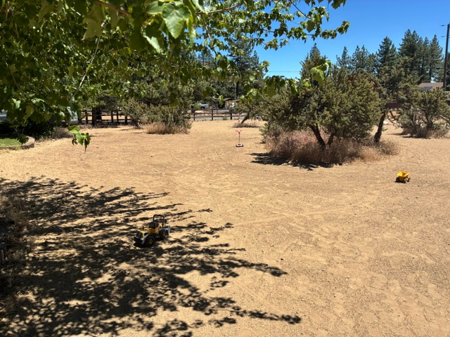 2 acres w/1000's of acres of forest