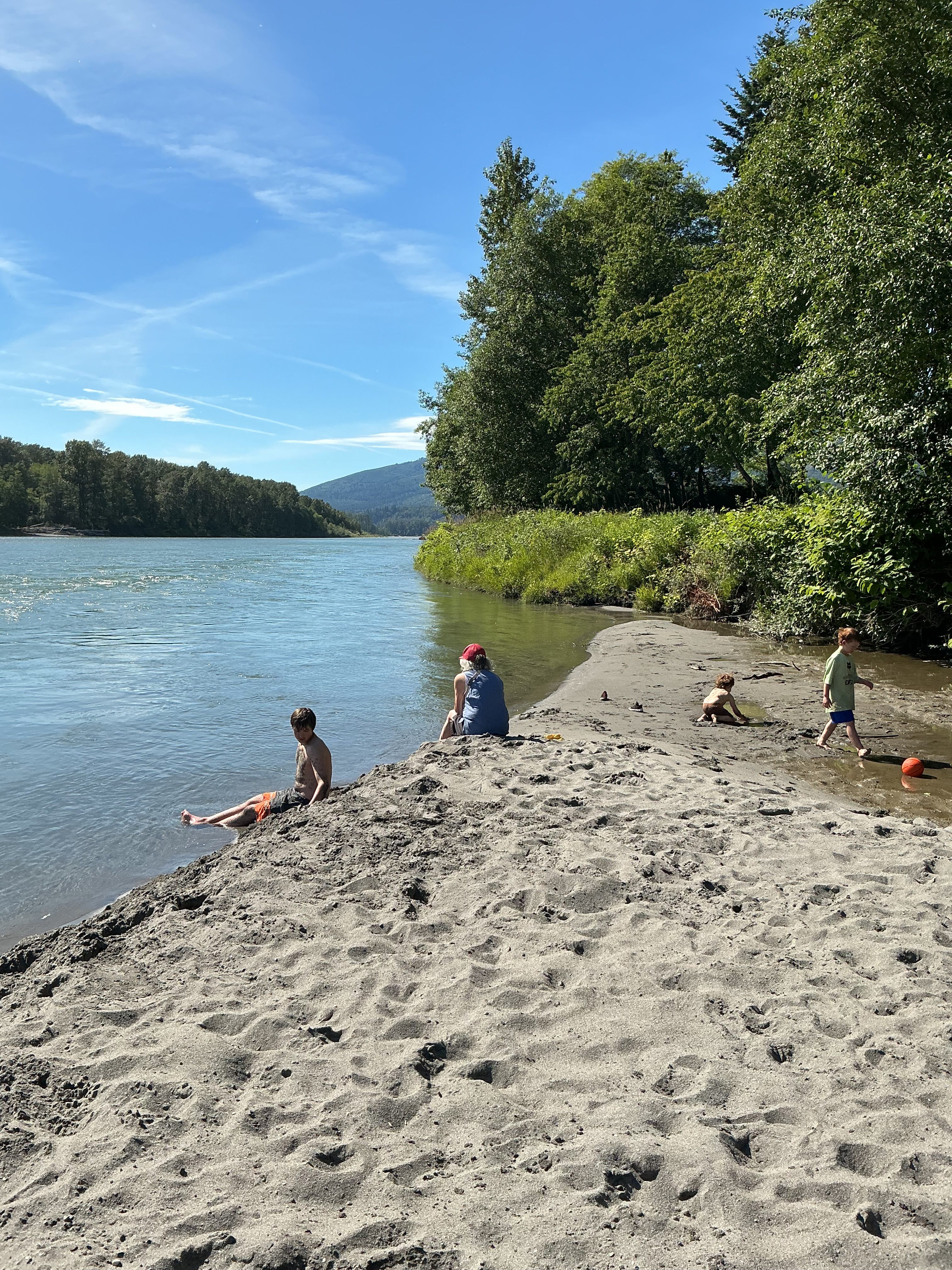 Skagit river camping and sauna