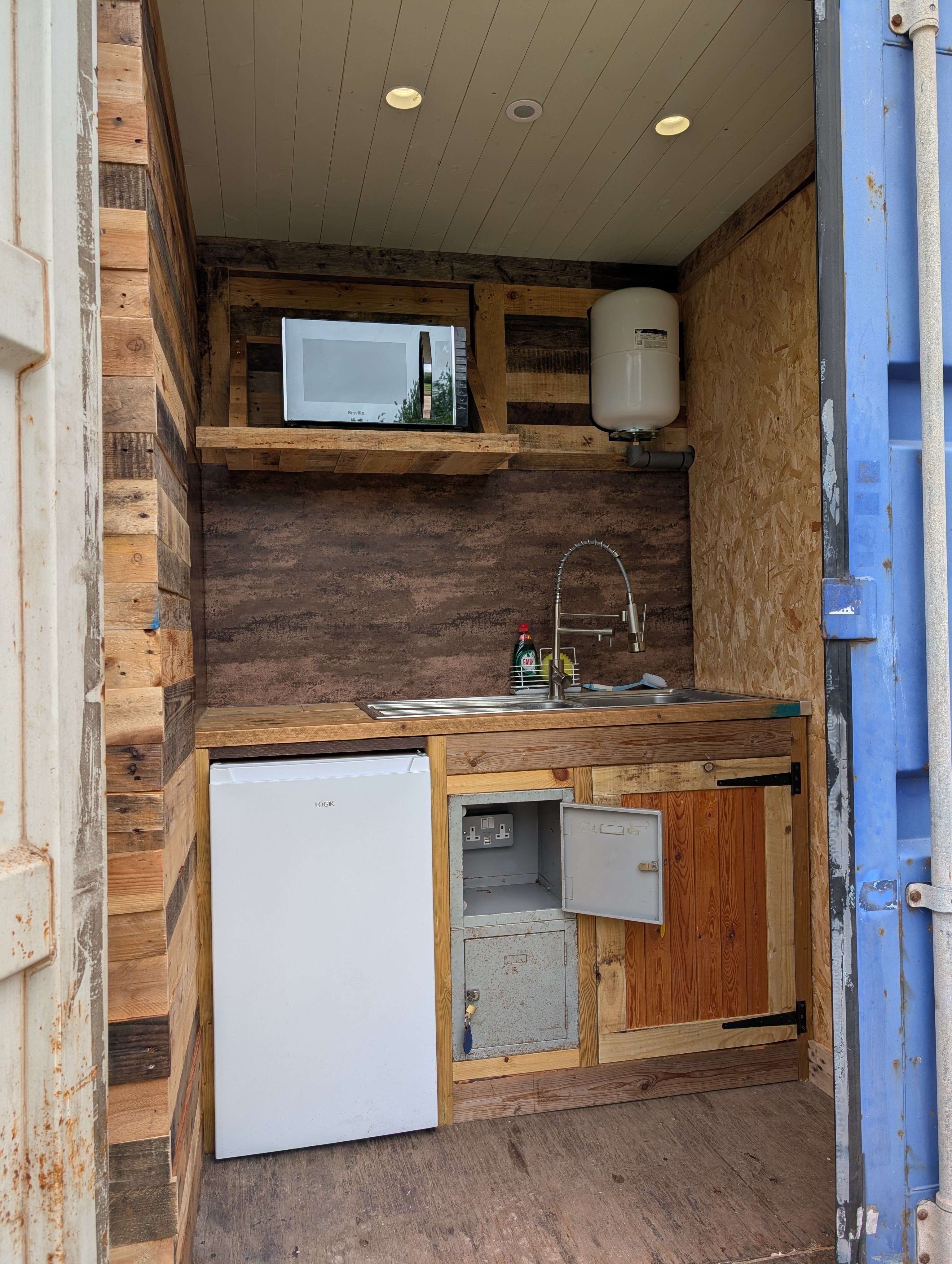 Press Bars Camping
