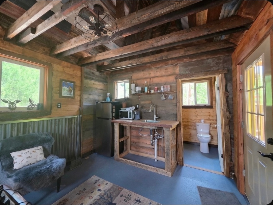 Columbine Roadhouse