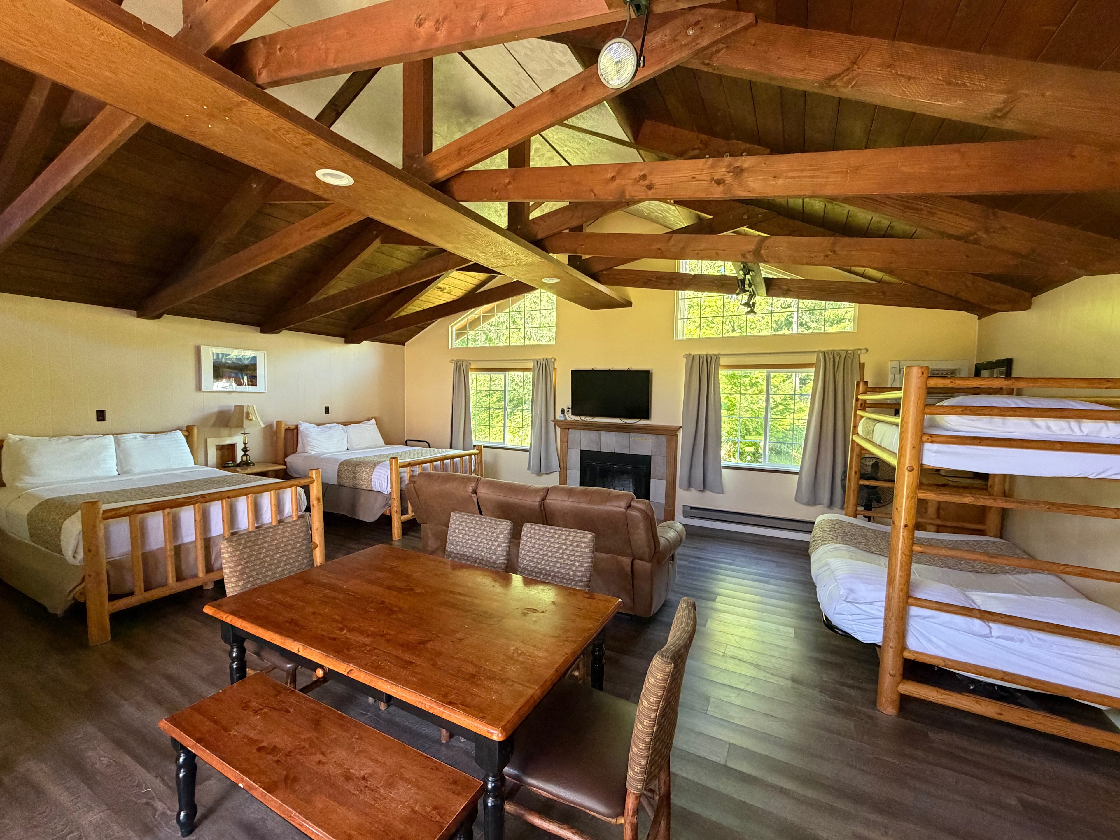 Mountain View Lodge