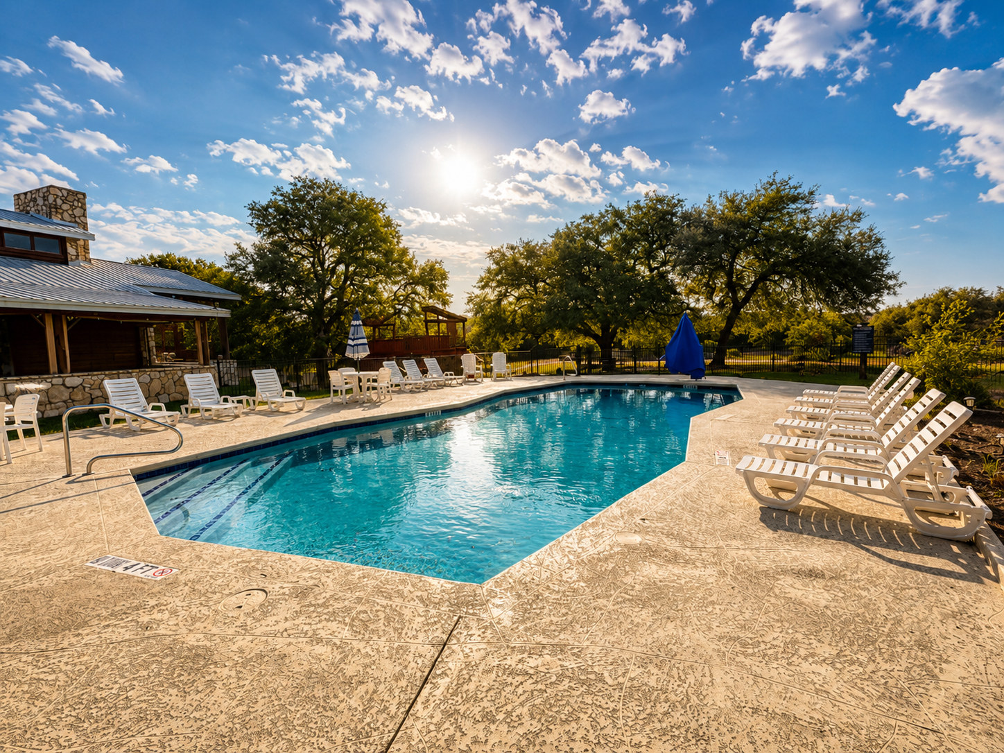 Luxe tiny cabin Lake Travis