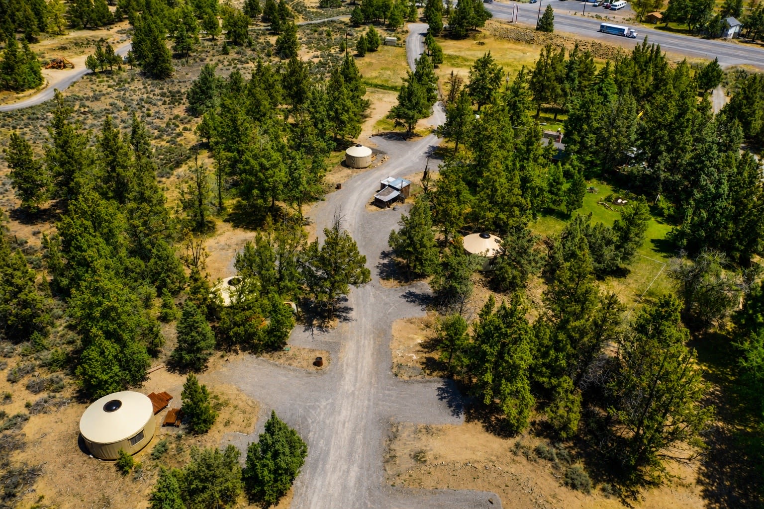 Roadhouse Ranch & Camp