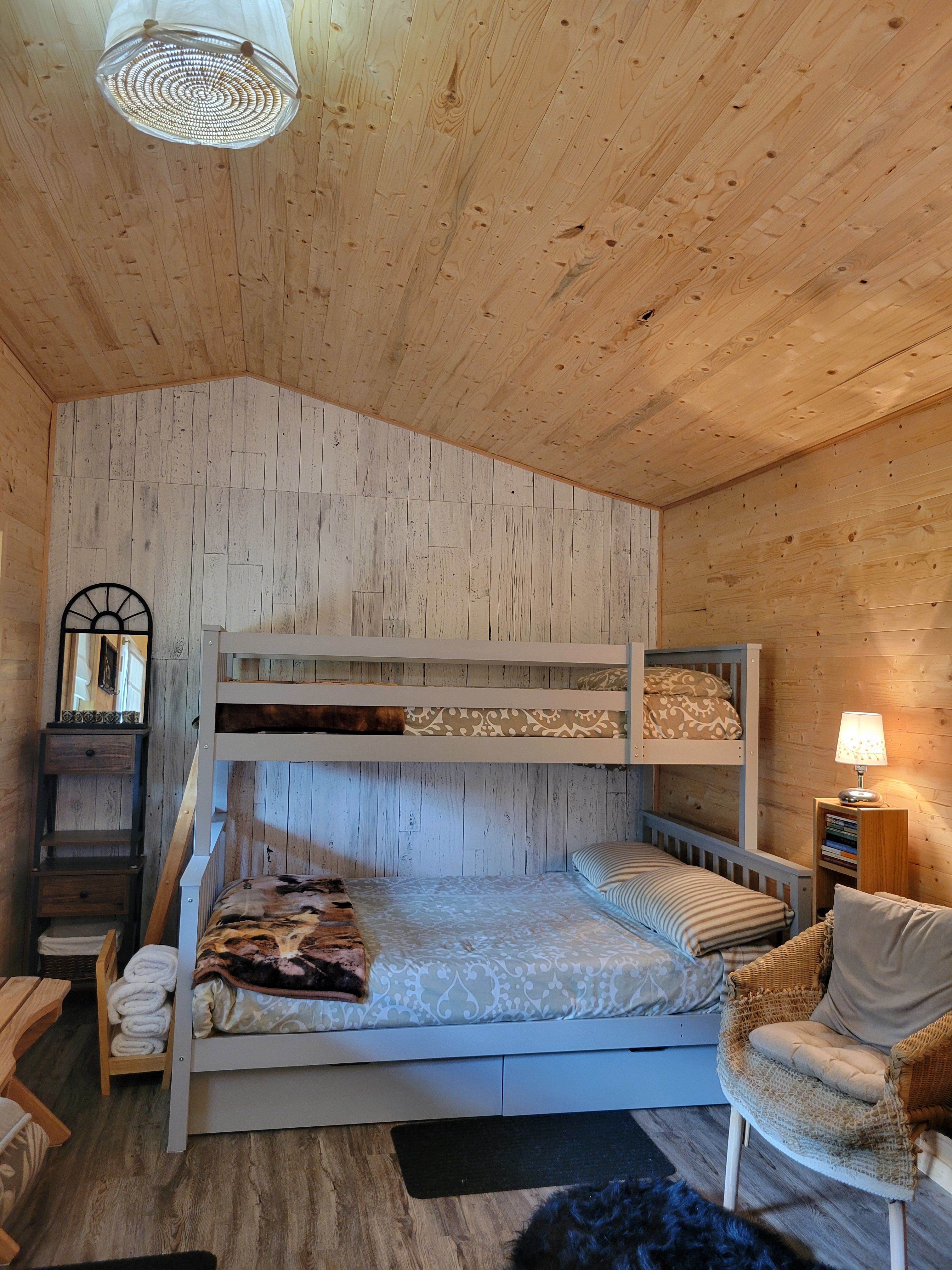 Tiny Lake Cabin