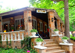 Cobblestone River Resort & Lodge