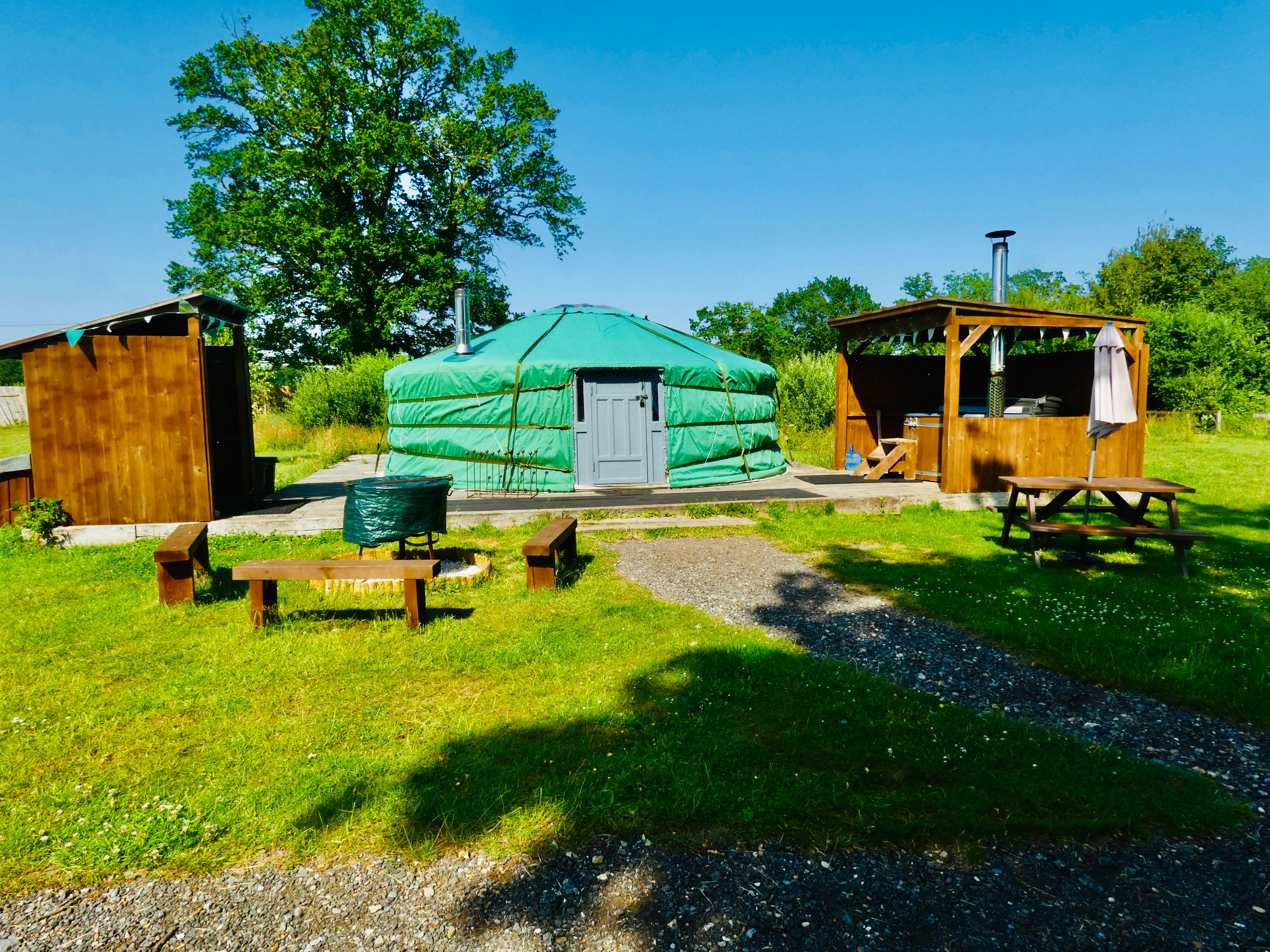 Glamp and Tipple